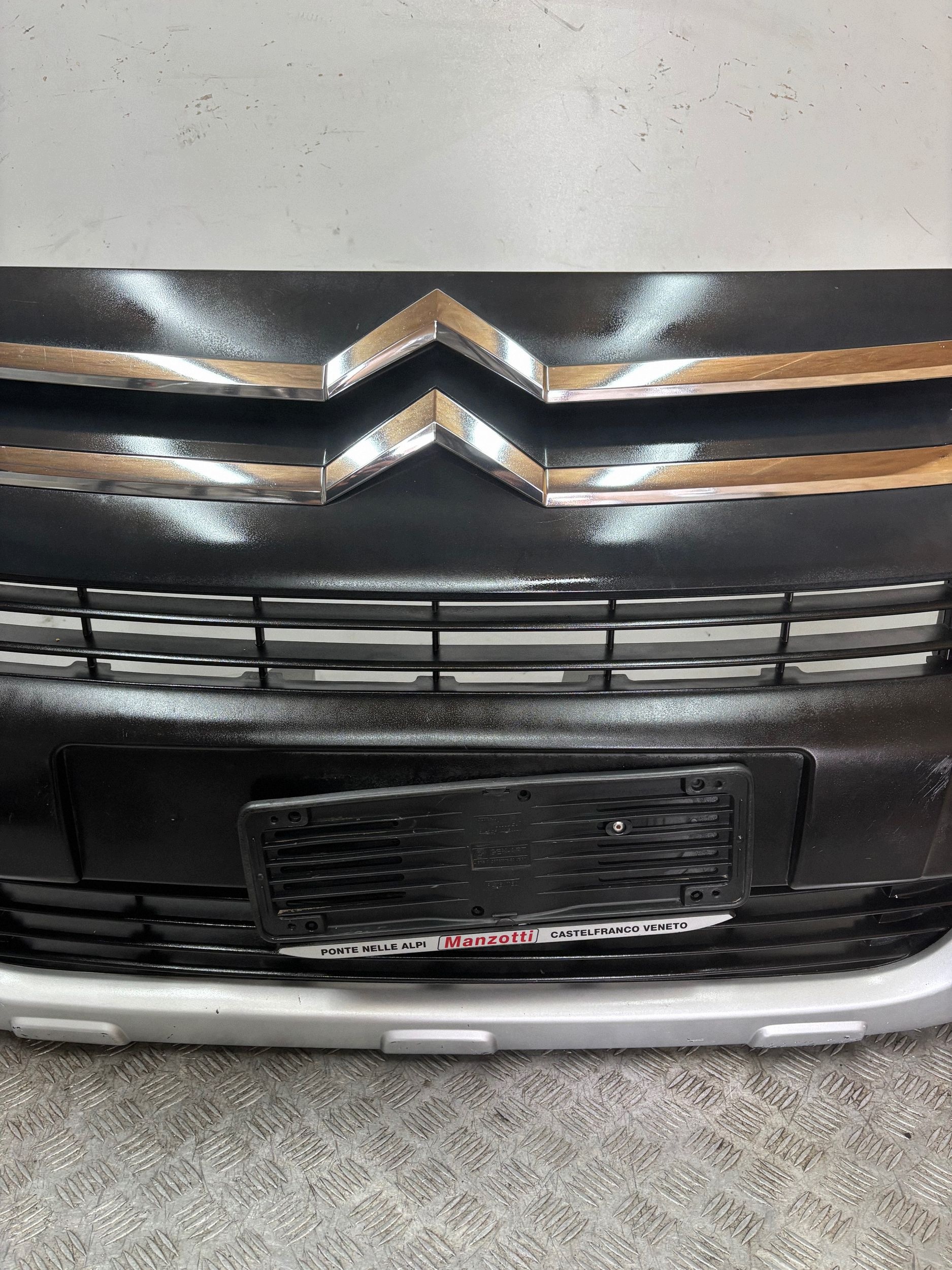 nárazník předek přední CITROEN BERLINGO 08