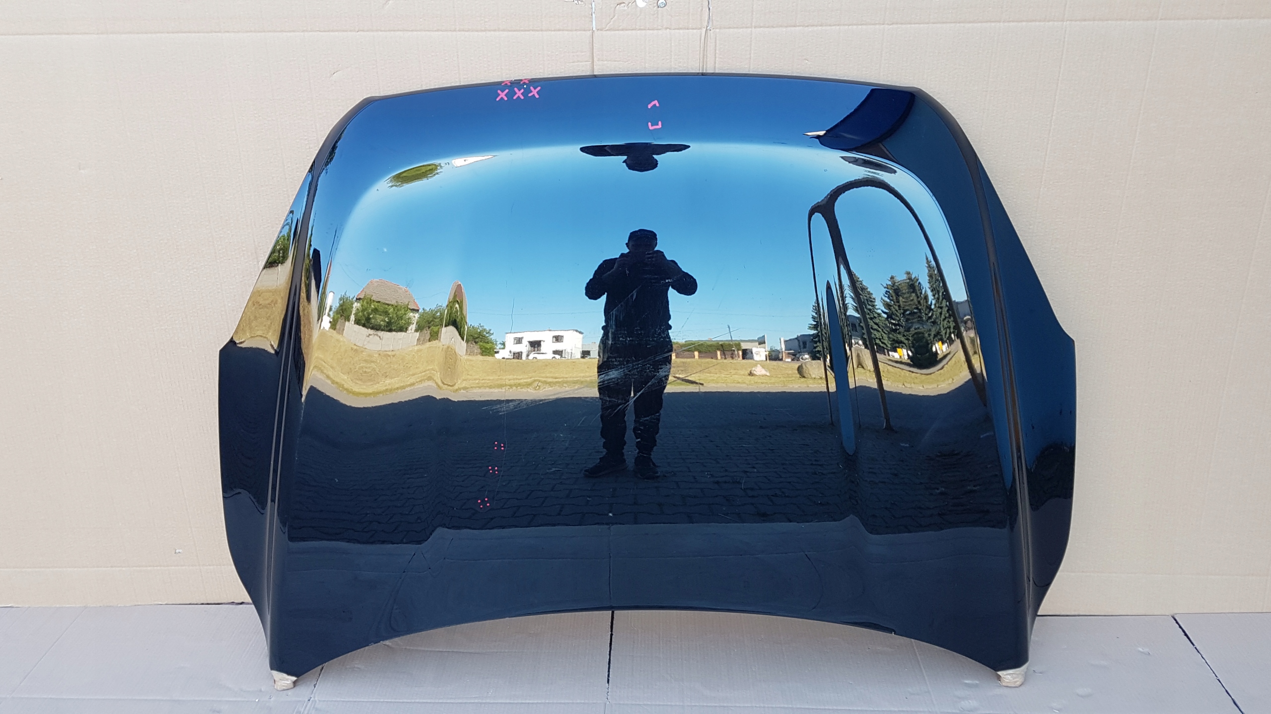 MASKA VOLVO XC60 I LIFT 13- Producent części Volvo OE