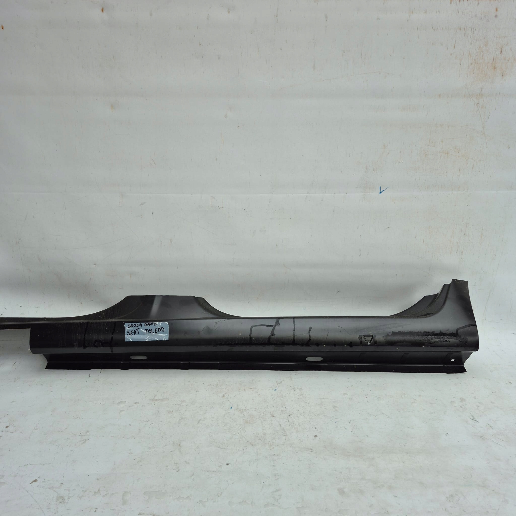 SKODA RAPID 5J TOLEDO threshold left rear part rear