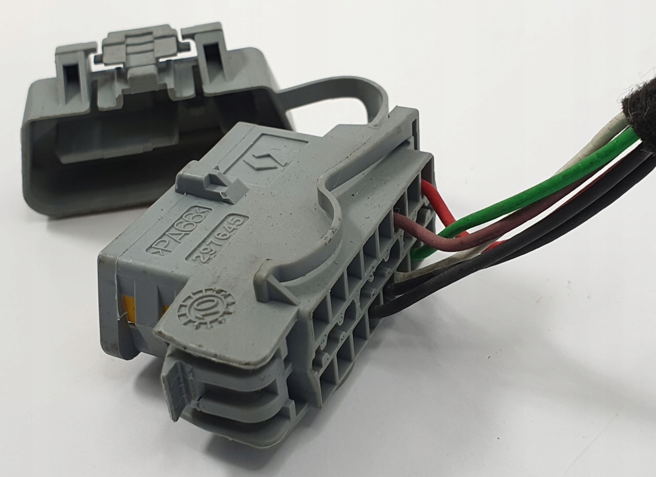 GNIAZDO DIAGNOSTYCZNE OBD2 RENAULT TWINGO II Car type Passenger cars