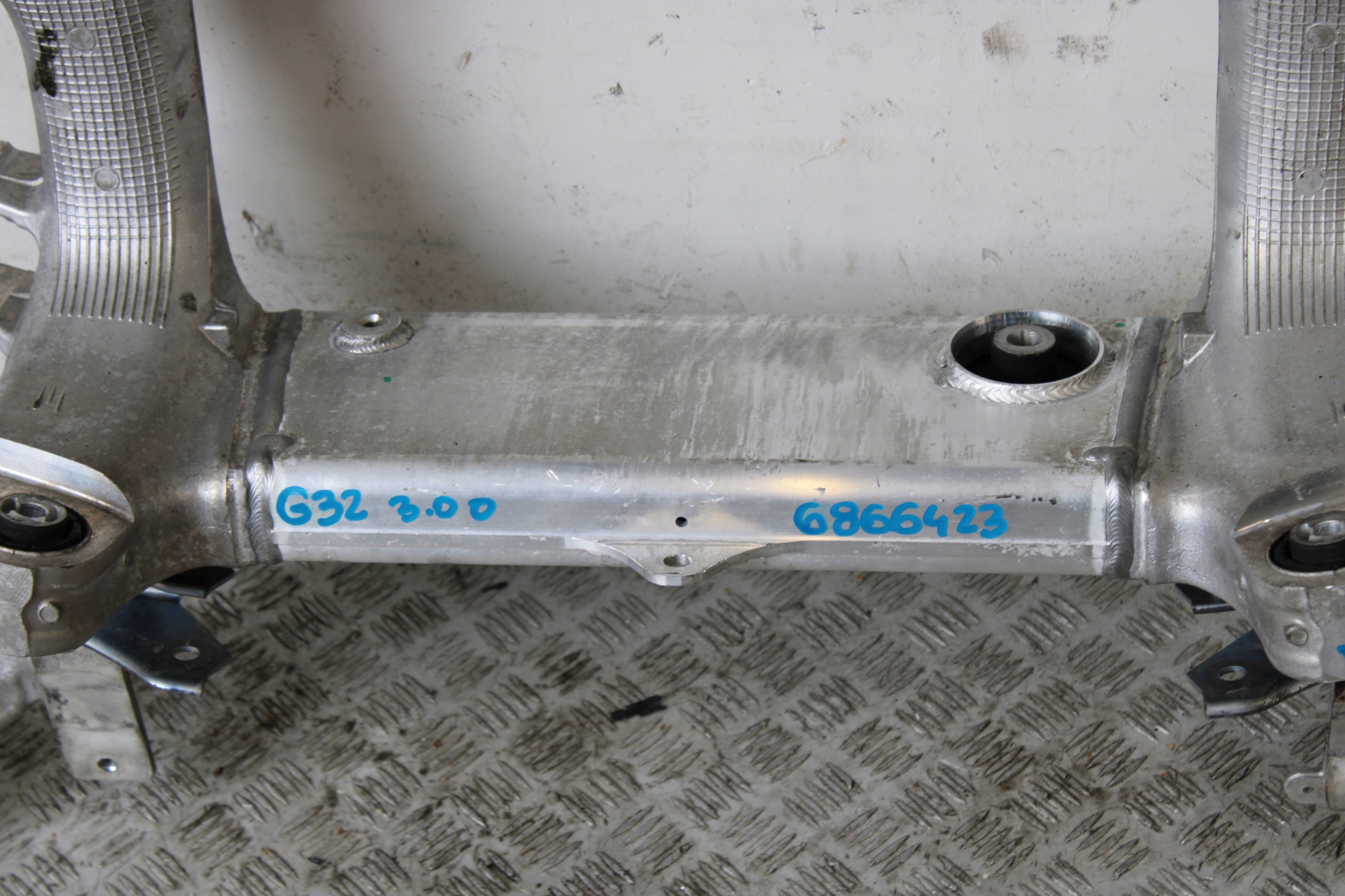 axle beam subframe axle beam rear part BMW 6 GT G32 m-packet 6866423