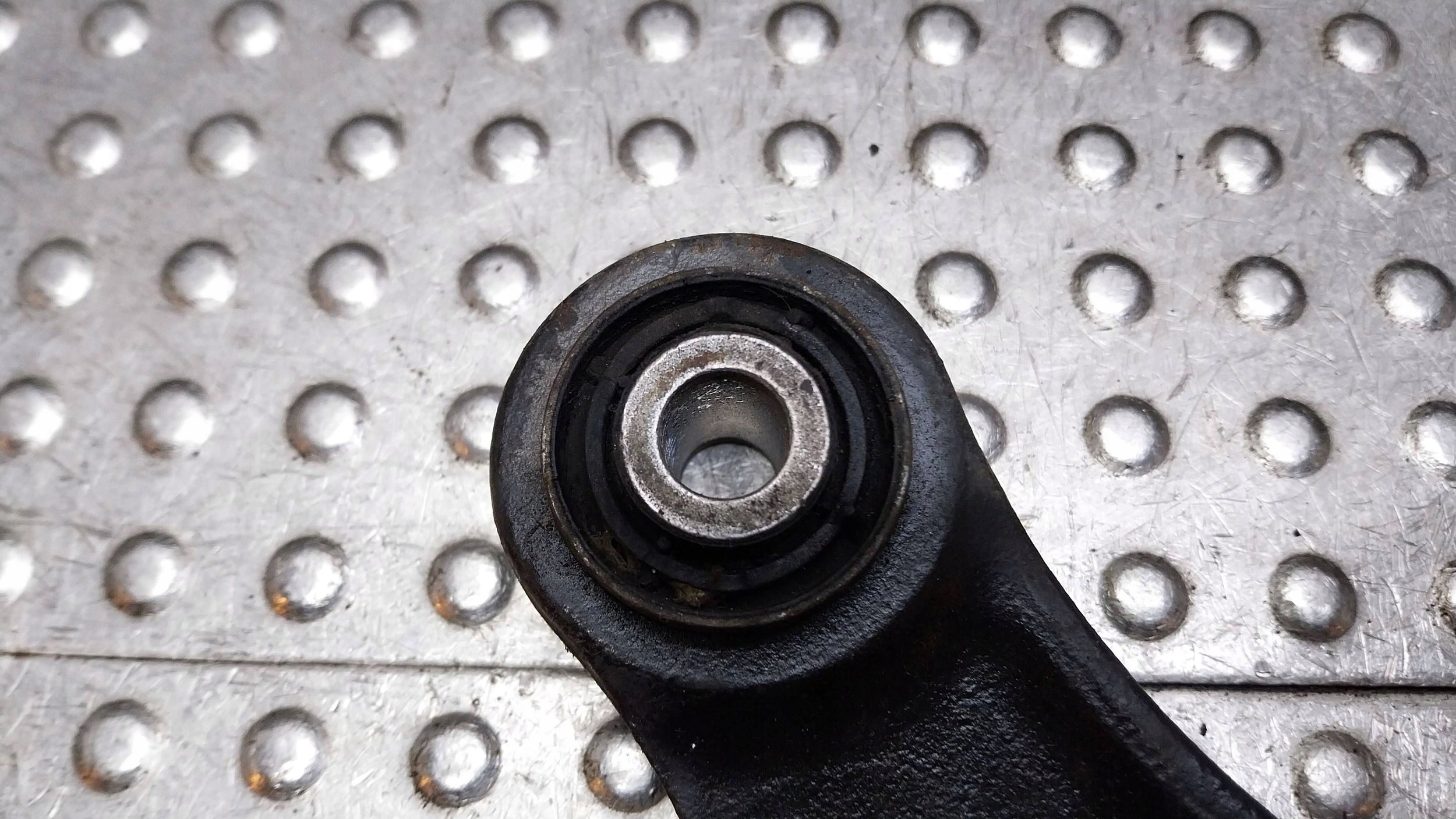 Querlenker links rechts heck 3M51-5500-AC VOLVO C30 S40 II V50