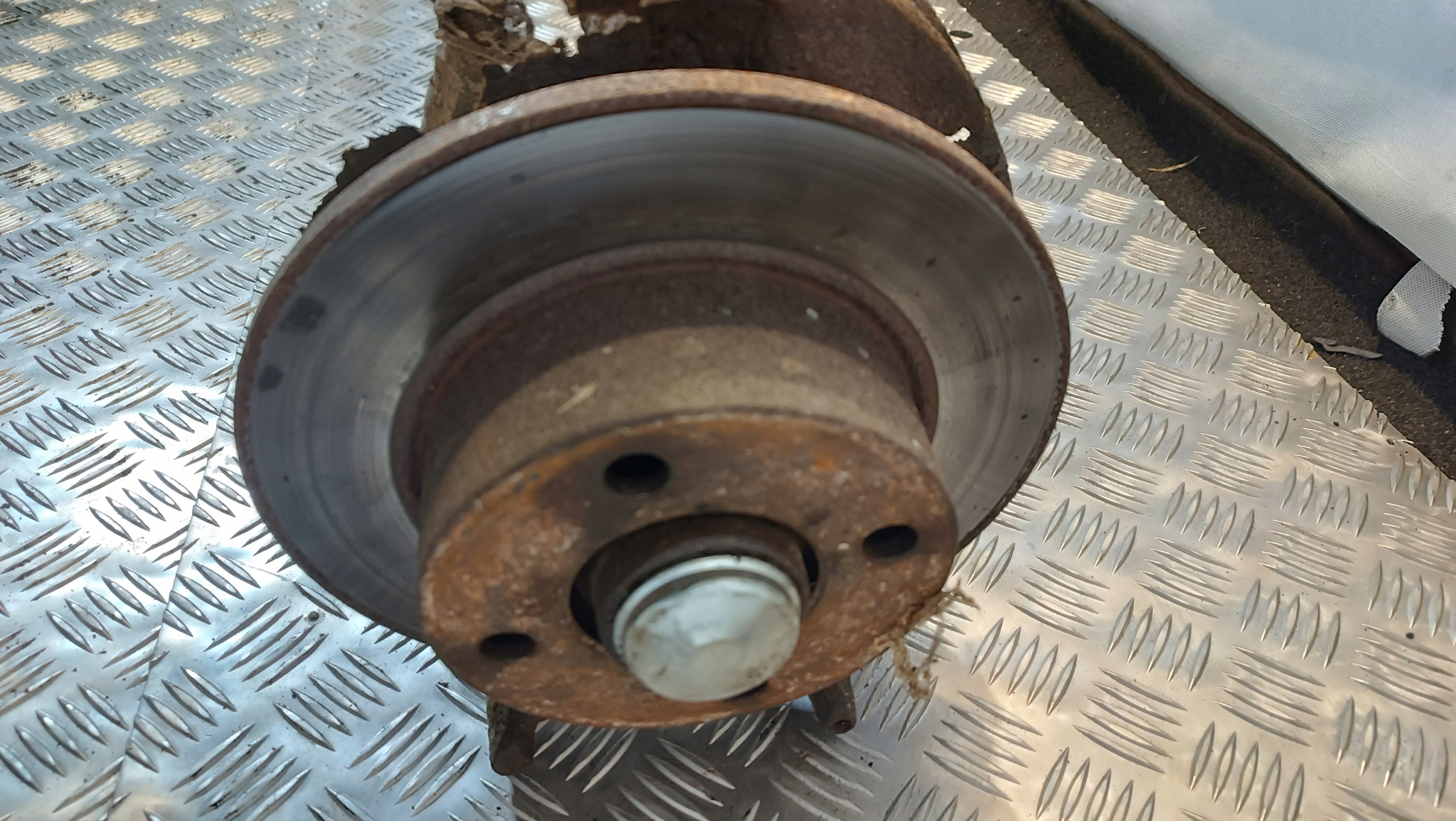 Achsträger hinten AUDI 80