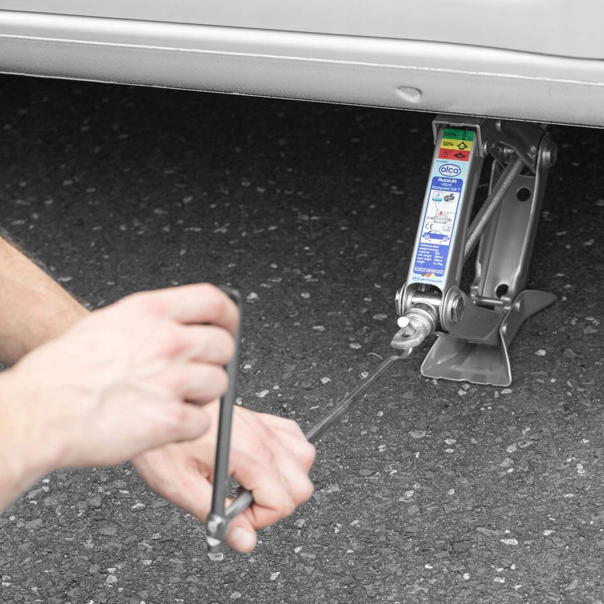 Podnośnik nożycowy ALCA TRAPEZOWY 0,8t Marka Alca