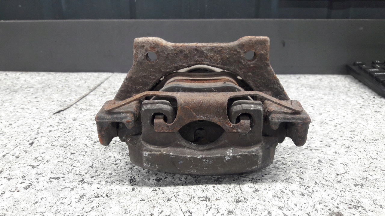 třmen brzdový levý záď bmw e39