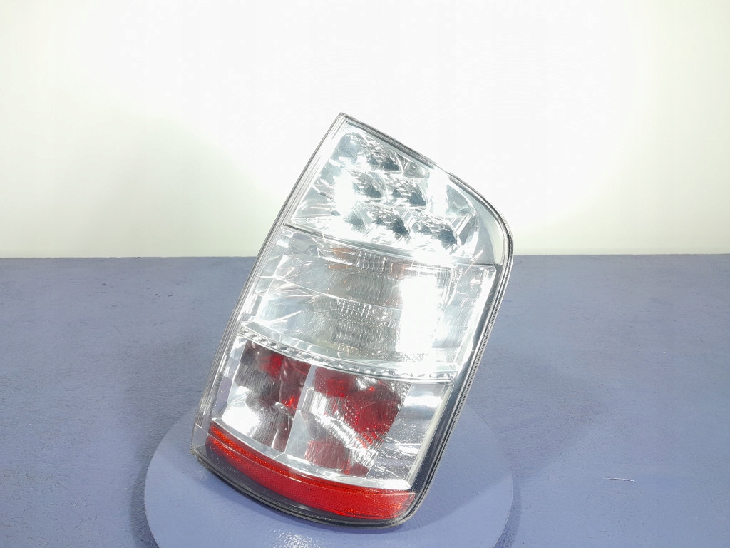 TOYOTA PRIUS II 03- LAMPA TYŁ TYLNA PRAWA 47-14R Numer katalogowy części 47-14R