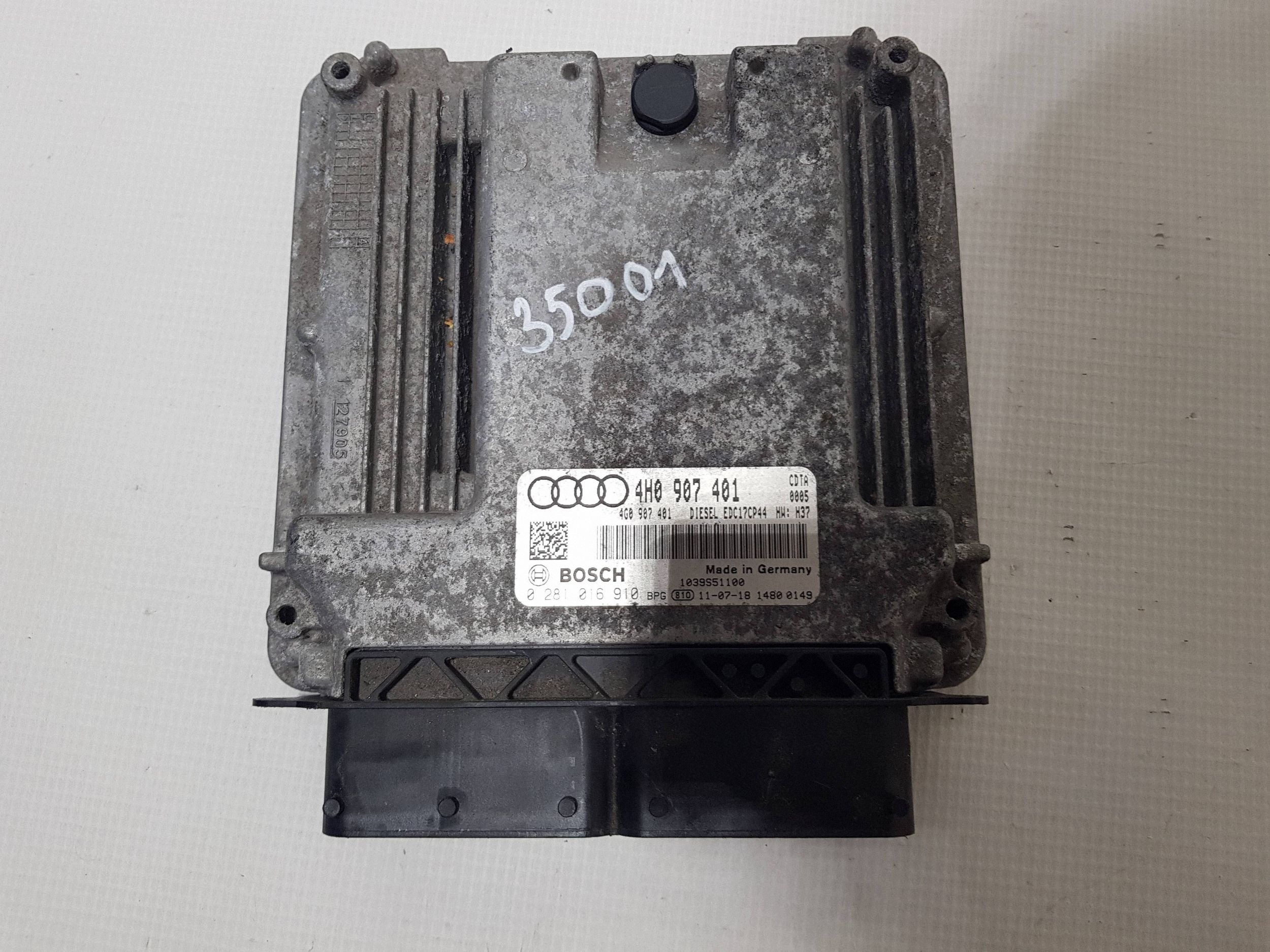 control unit computer of the engine AUDI A8 D4 3.0 TDI 4H0907401