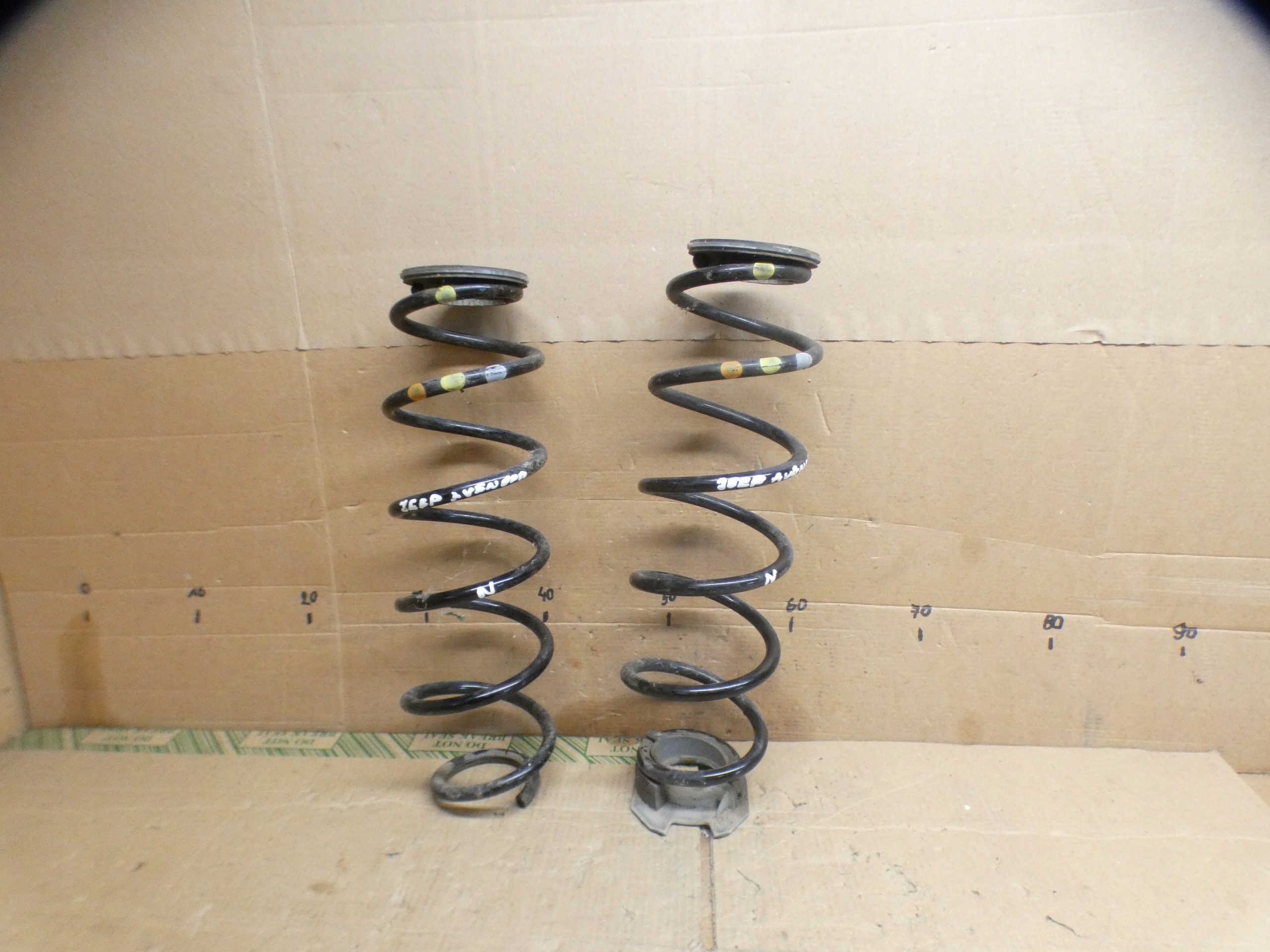 springs springing rear part KOMPLET JEEP AVENGER 23