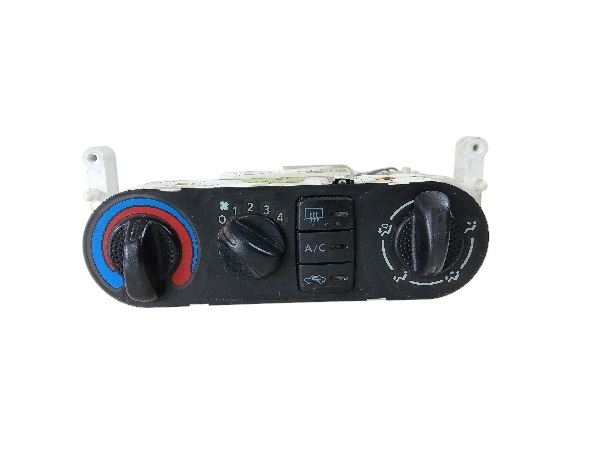 NISSAN ALMERA N16 Unite commande clima Bouches buses