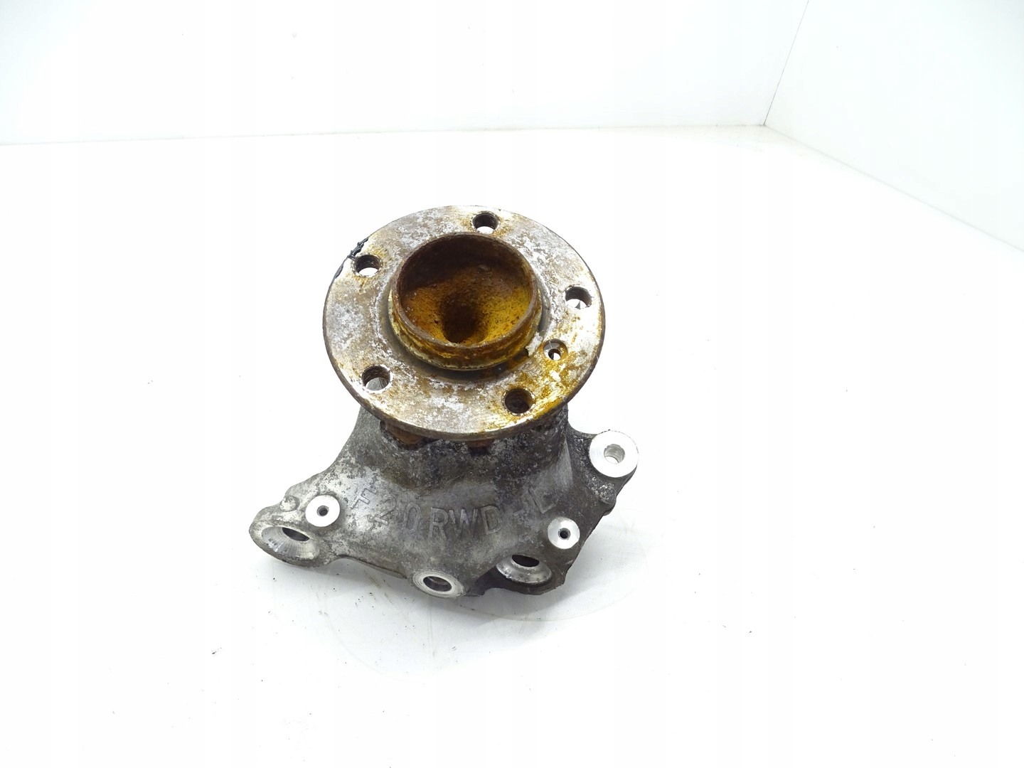 swing left rear part BMW 1 189159-10