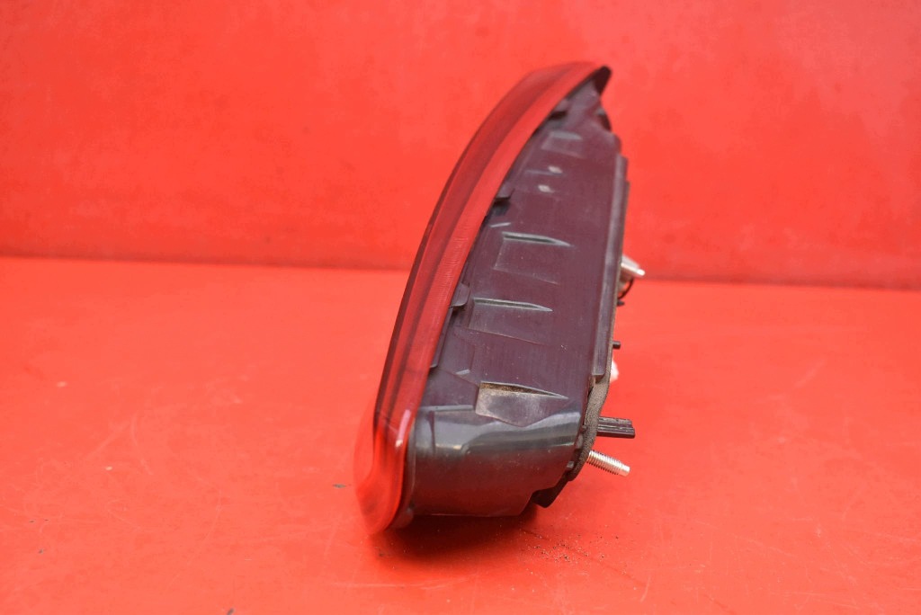light left rear part rear LED 92409J7050 KIA CEED 3 III 5D HB 18-20