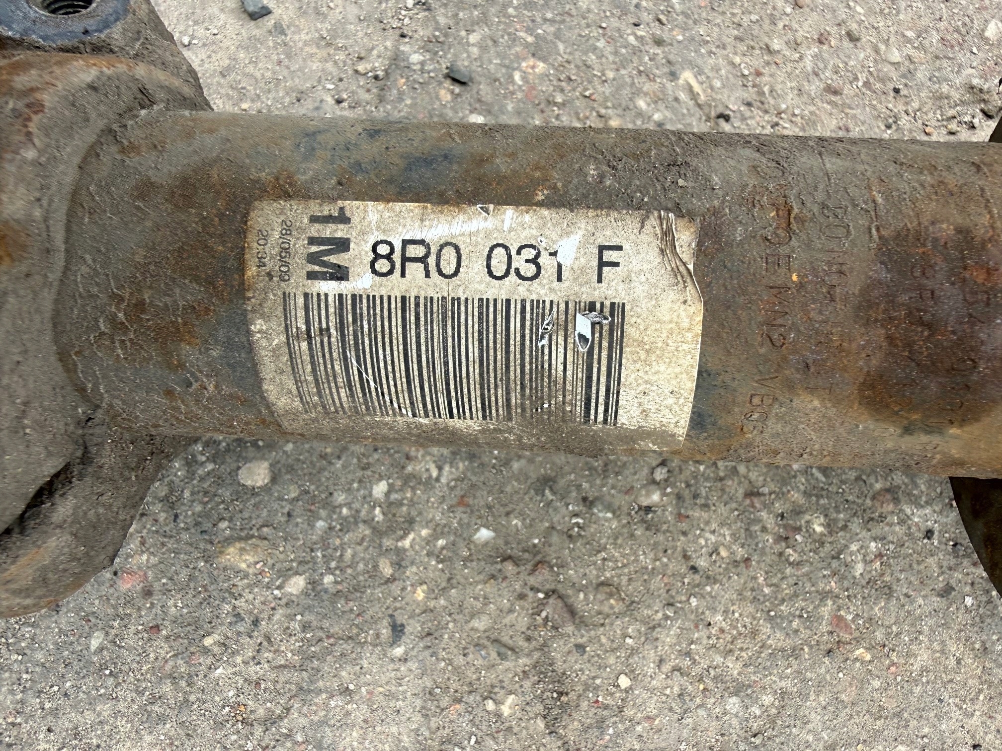 AUDI Q5 8R 2.0 TDI shock absorber right front front