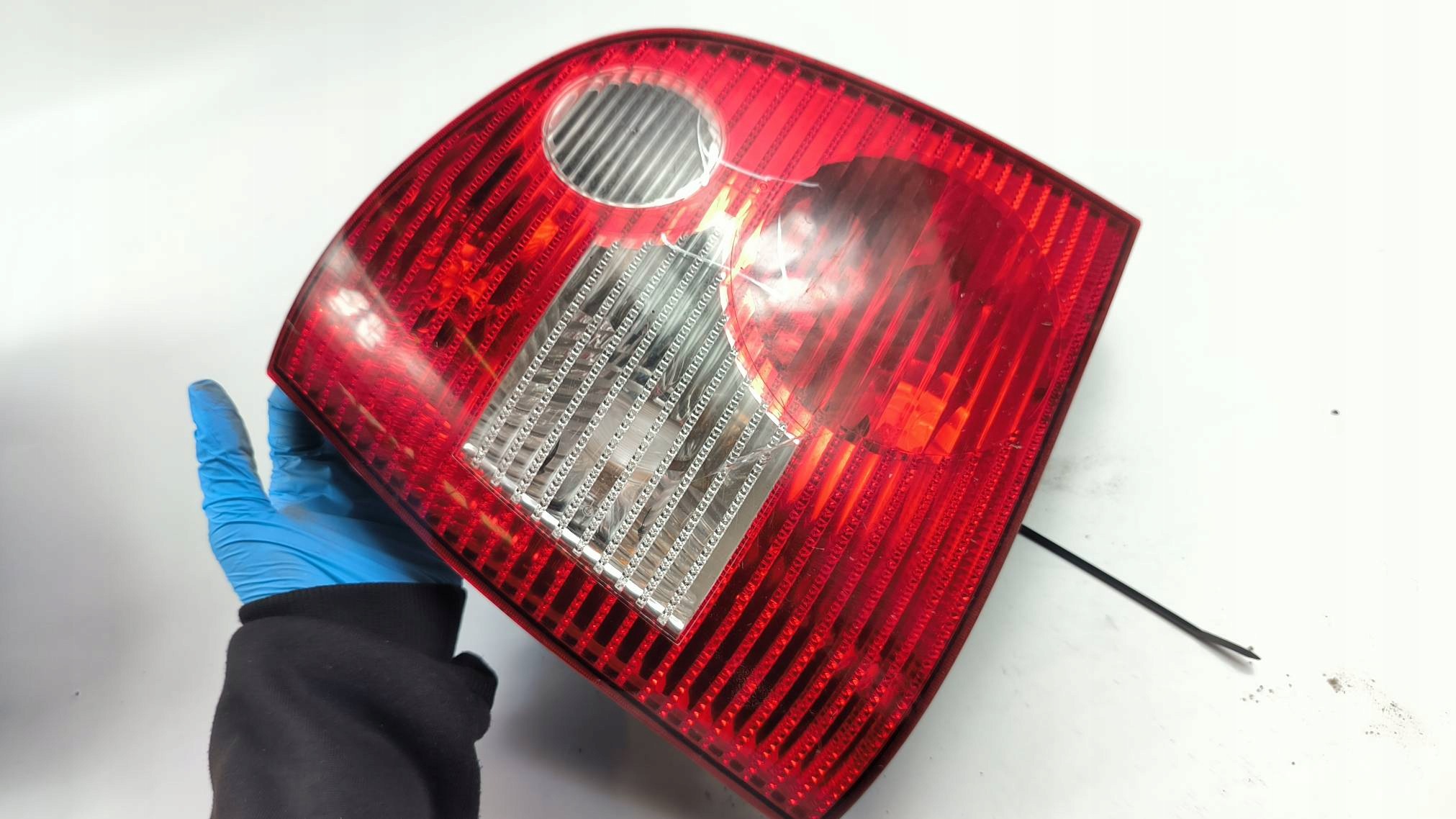 light left rear part VOLKSWAGEN POLO IV 9N 3D
