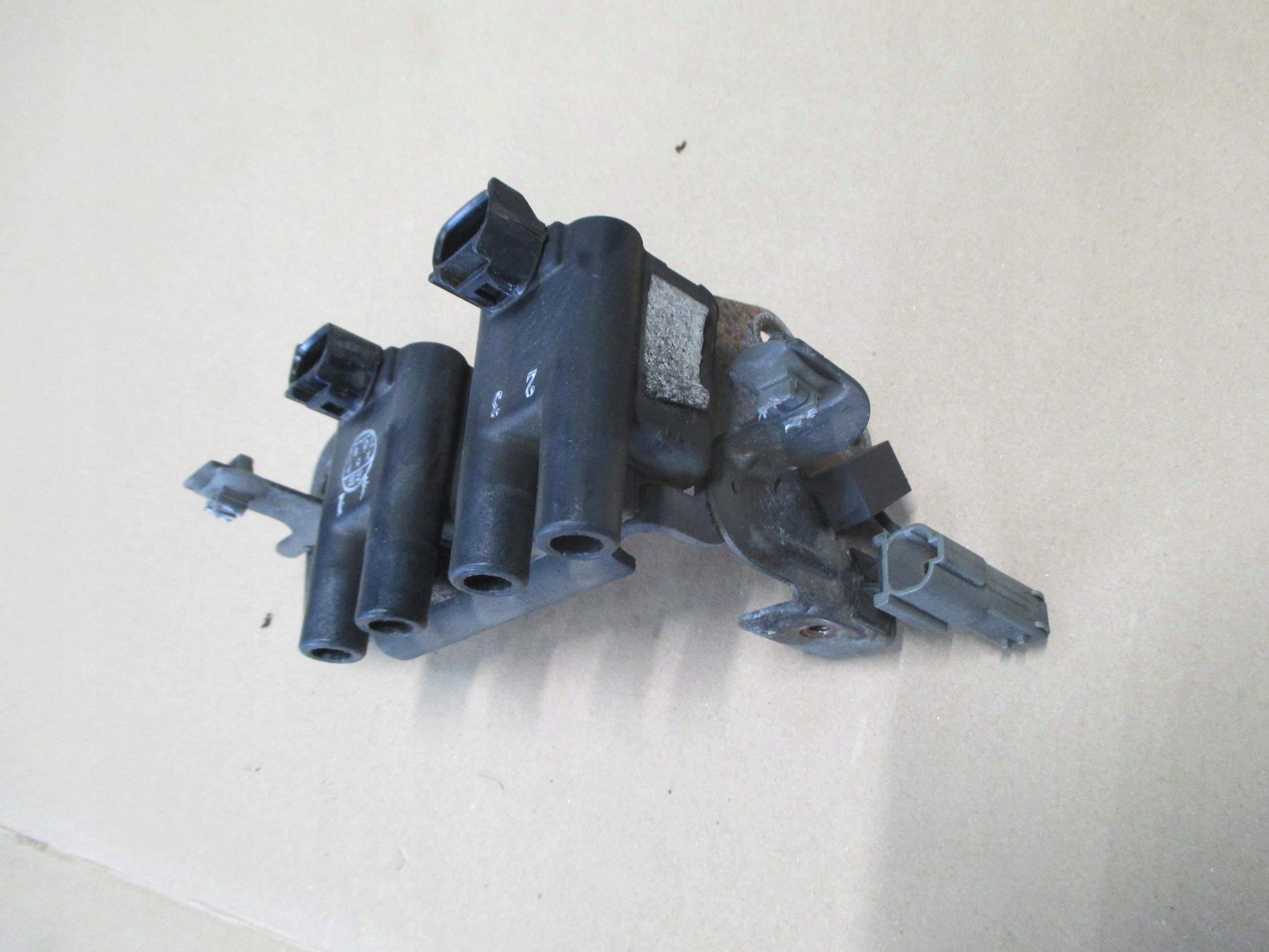 HYUNDAI COUPE II 1.6 01-08 CEWKA ZAPŁONOWA