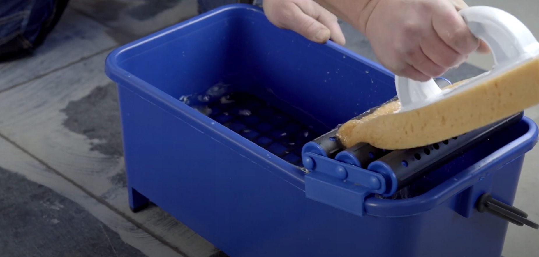 KUBALA PACA Z GĄBKĄ DO MYCIA POROWĄ GĘSTĄ 0389 Typ paca