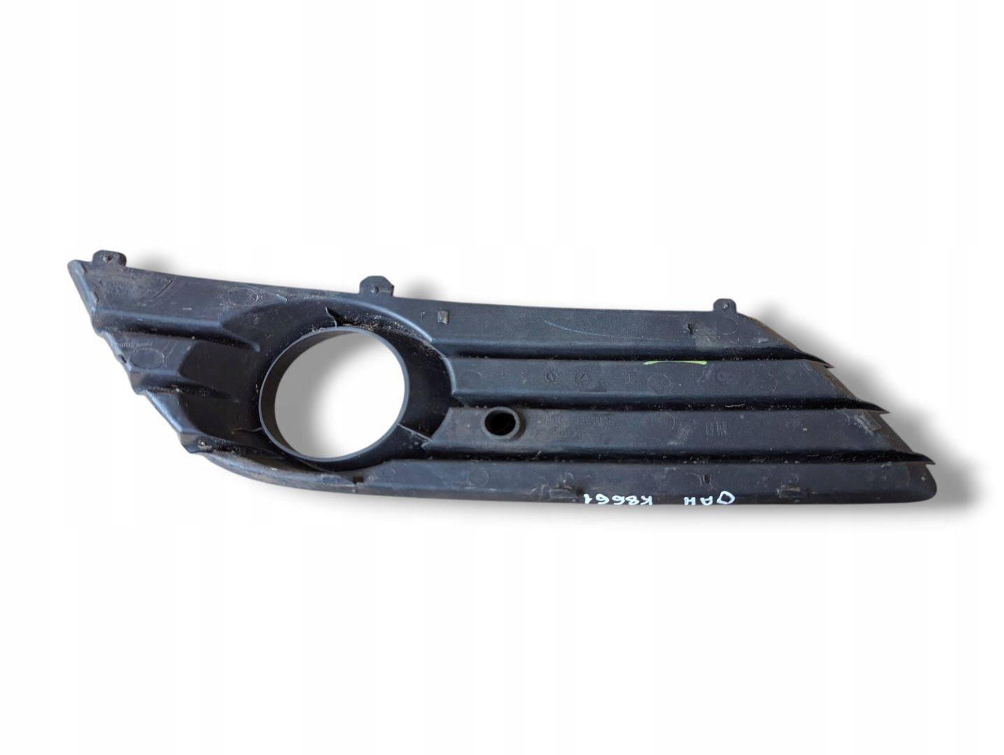 side grid of a bumper left side Opel Astra H 2005 375768702