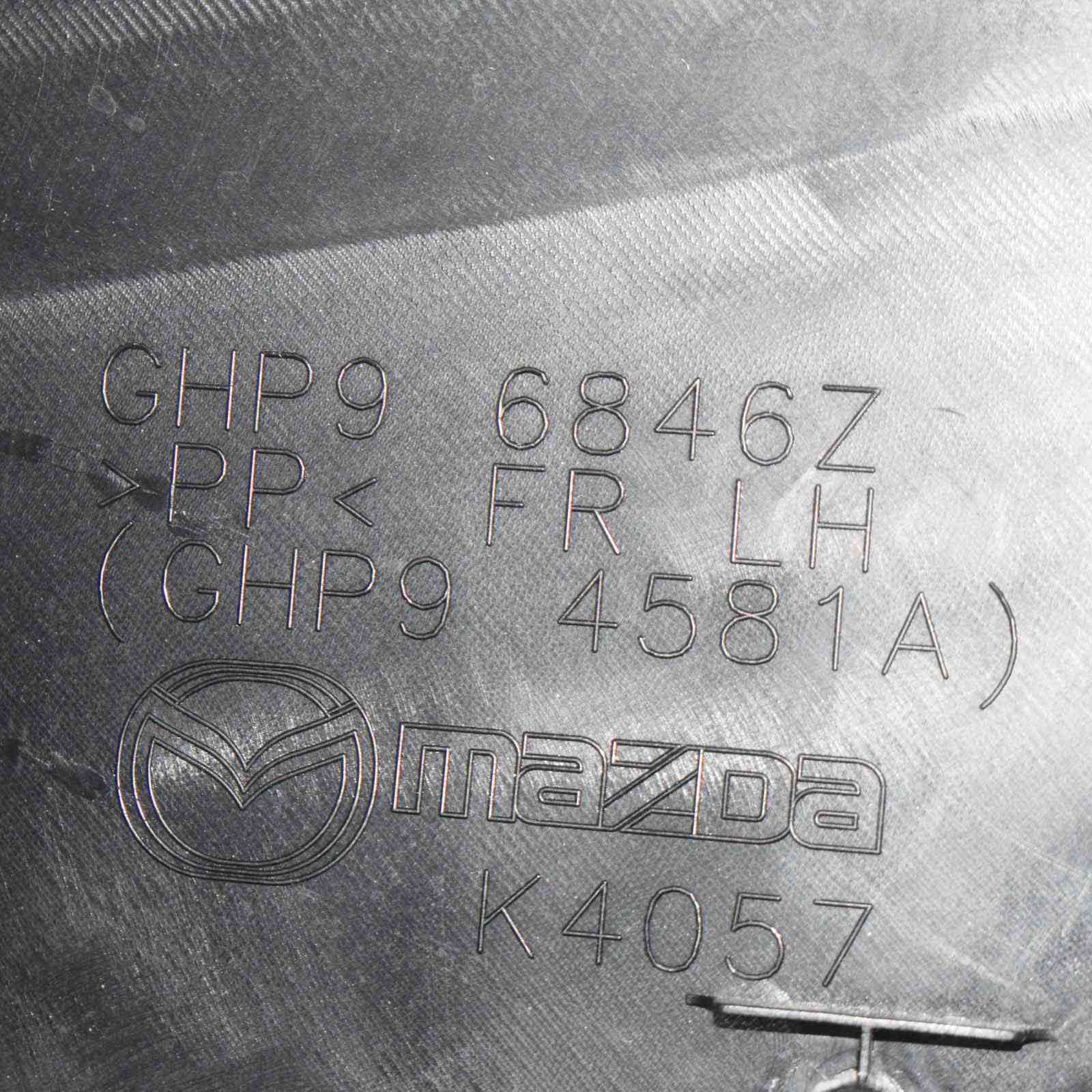 карта дверная передних левых Двери mazda 6 седан (GJ, GL) GHP96846Z 11576229