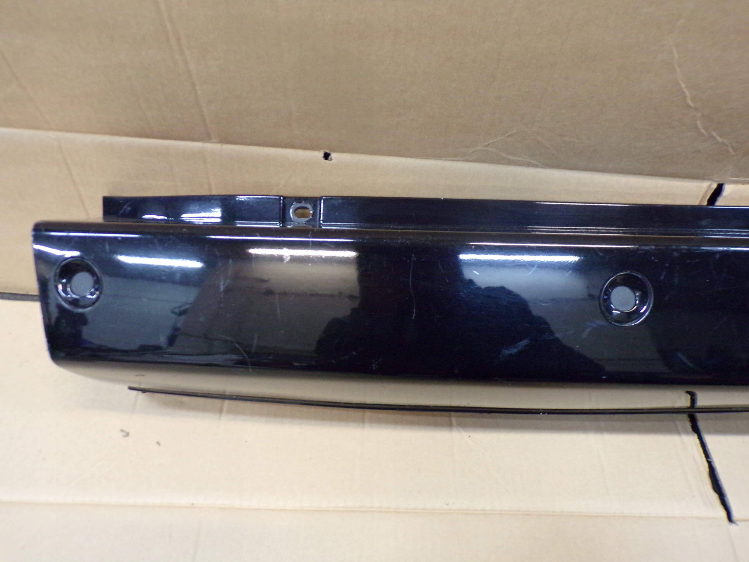 VW CRAFTER SPRINTER 906 06- bumper rear Z PDC below LAKIER
