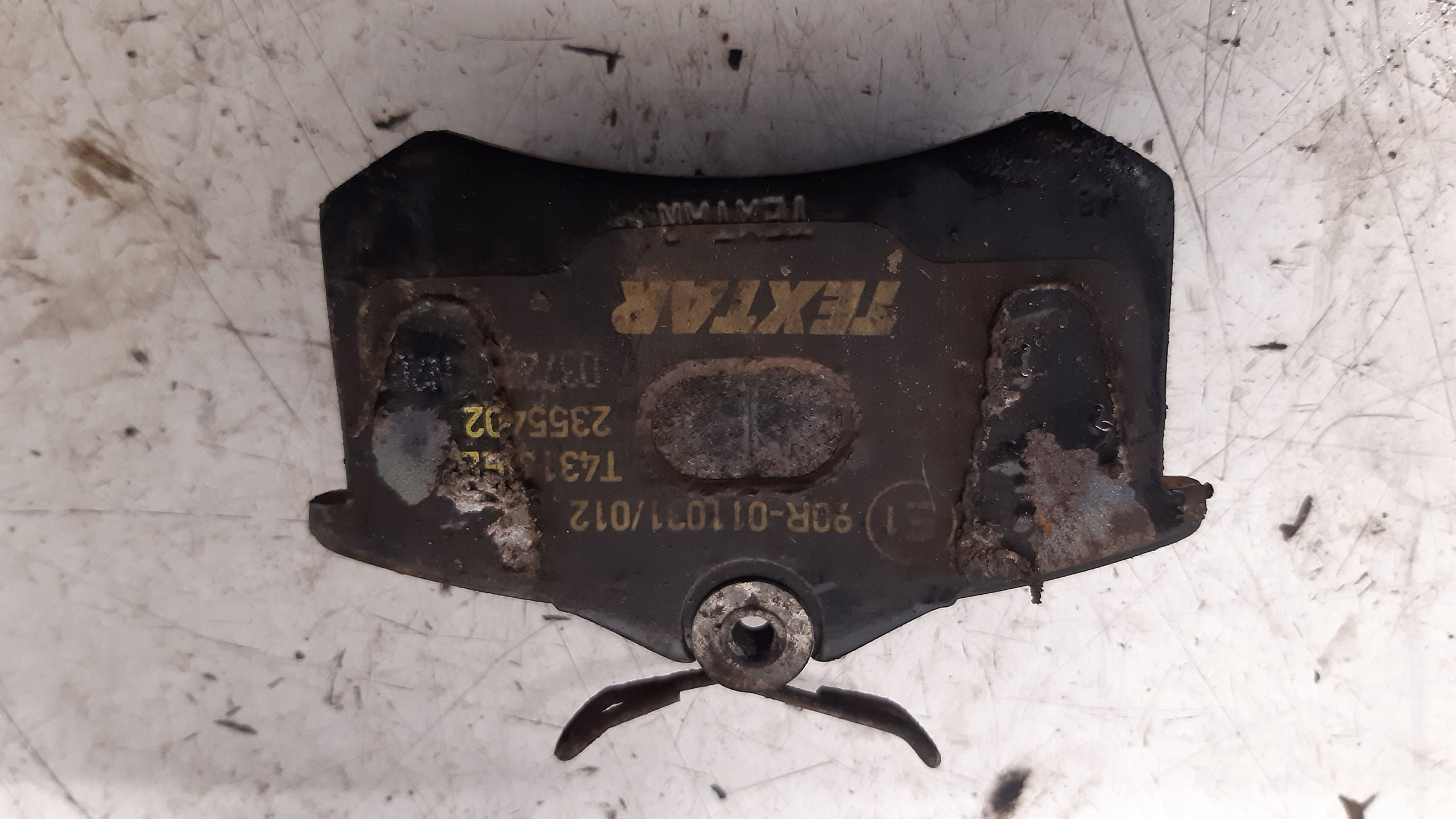 Beläge Bremsbeläge Bremsscheibe heck Textar AUDI A1