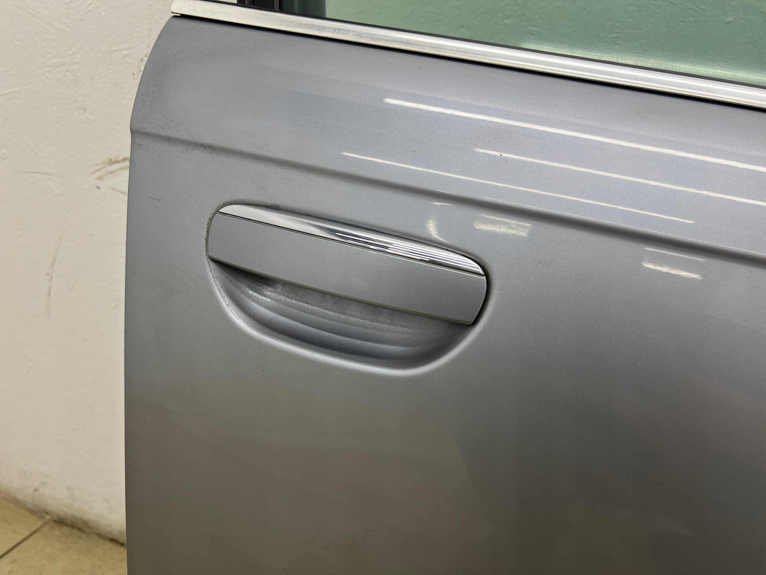 AUDI A6 C6 door front front right LY7J EUROPA complete