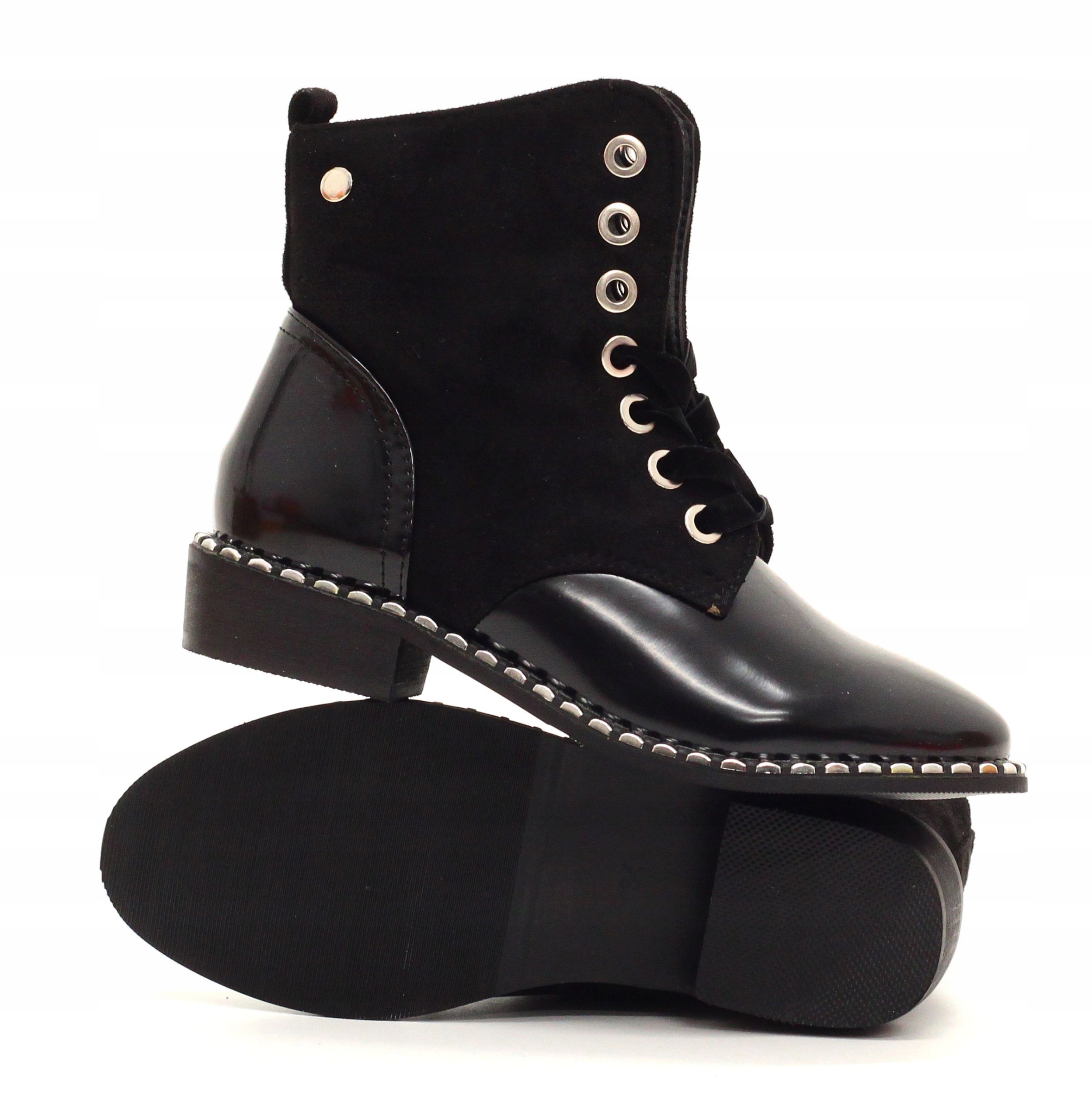 BOTKI DZIECIĘCE CZARNE NA SUWAK GLANY Kolor czarny