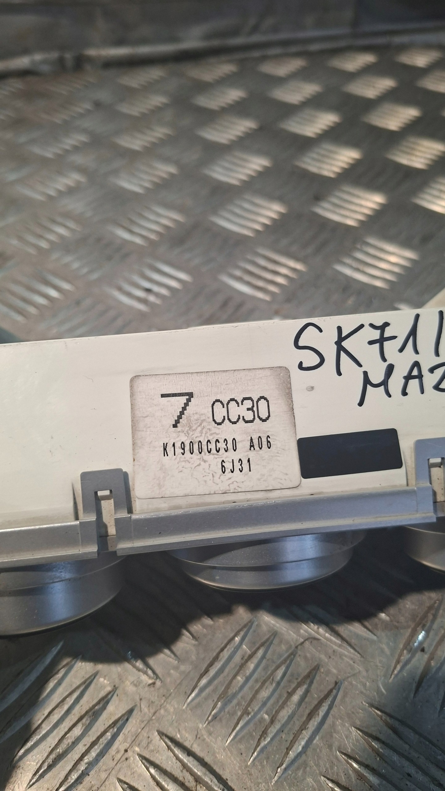 PANEL air conditioning devices MAZDA 5