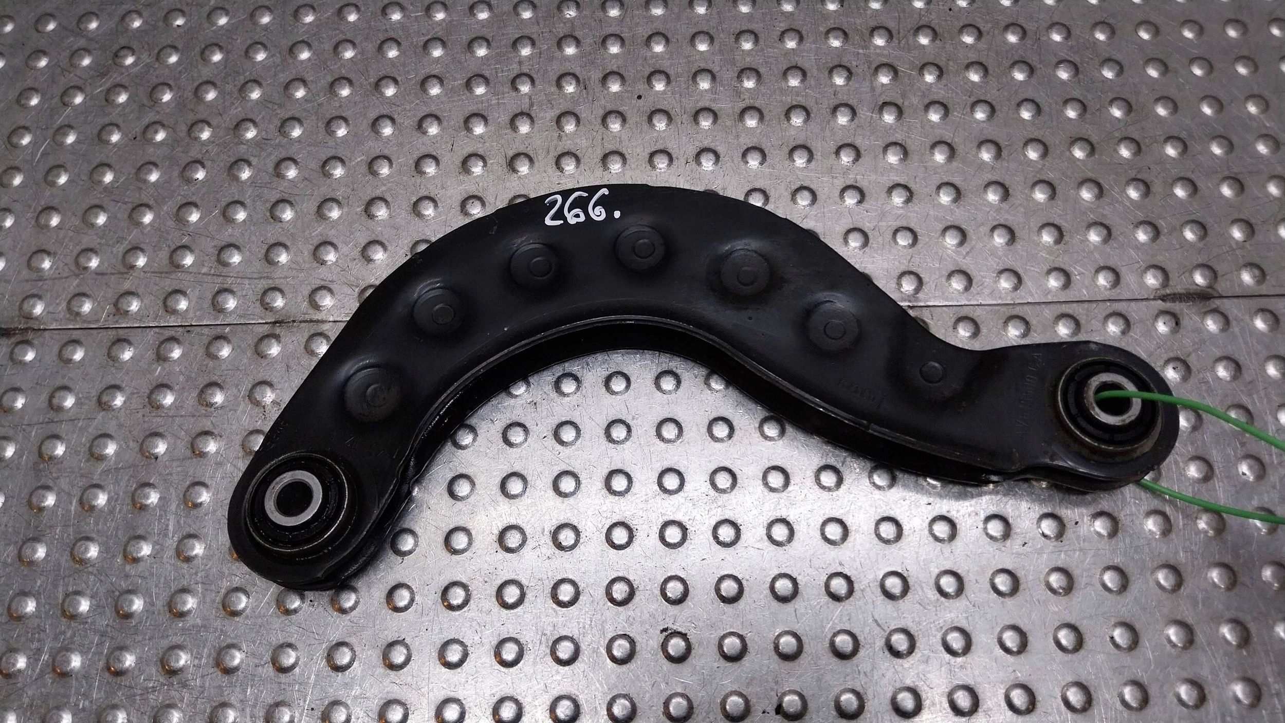 Querlenker links rechts heck AV61-5500-CA FORD FOCUS MK3 HB C-MAX MK2 GRAND