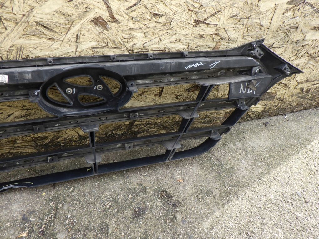 HYUNDAI TUCSON 3 III 15- Grille