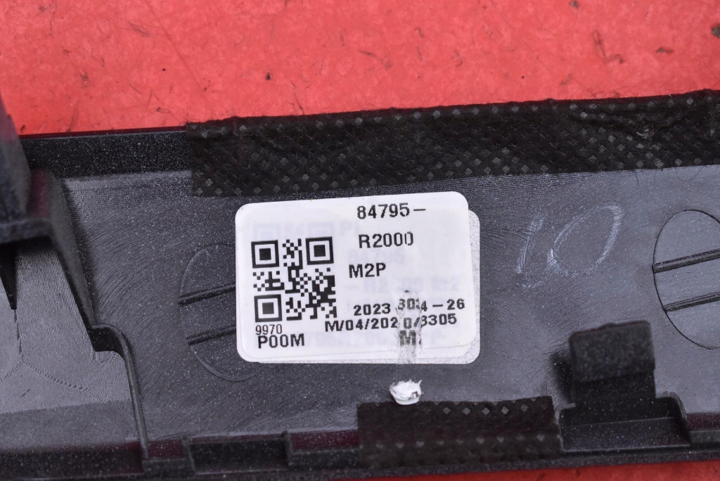 DEKOR Console 84795-R2000 KIA SPORTAGE 5 V 21-25
