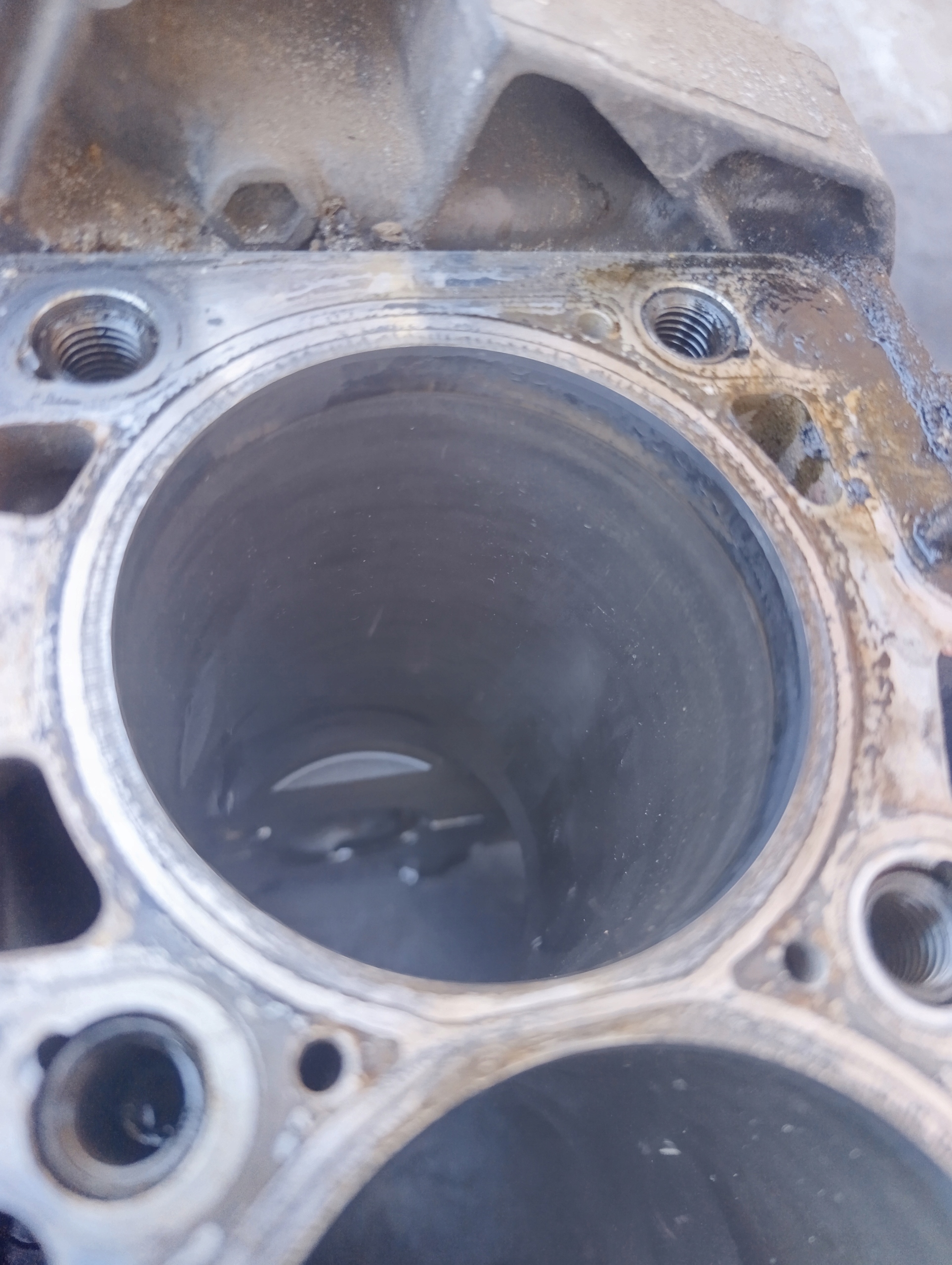 VW T5 2.5 TDI BNZ BPC BLOK Motore