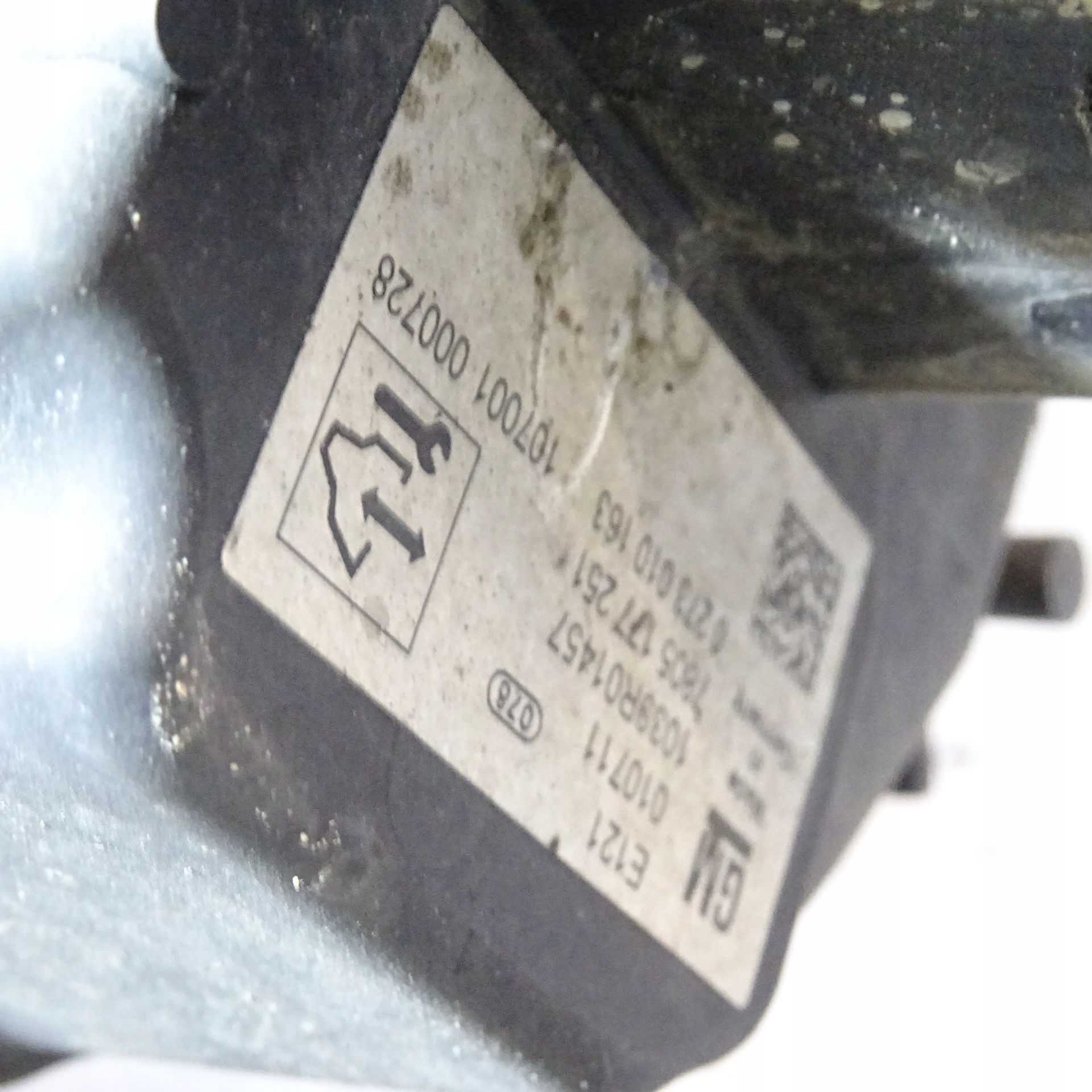 opel Astra J рулевая рейка P13368195