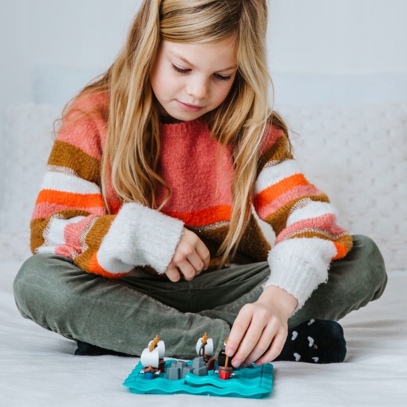 SMART GAMES Gra logiczna dla dzieci Piraci w Morzu Ognia 7+ Kod producenta 5907628970904