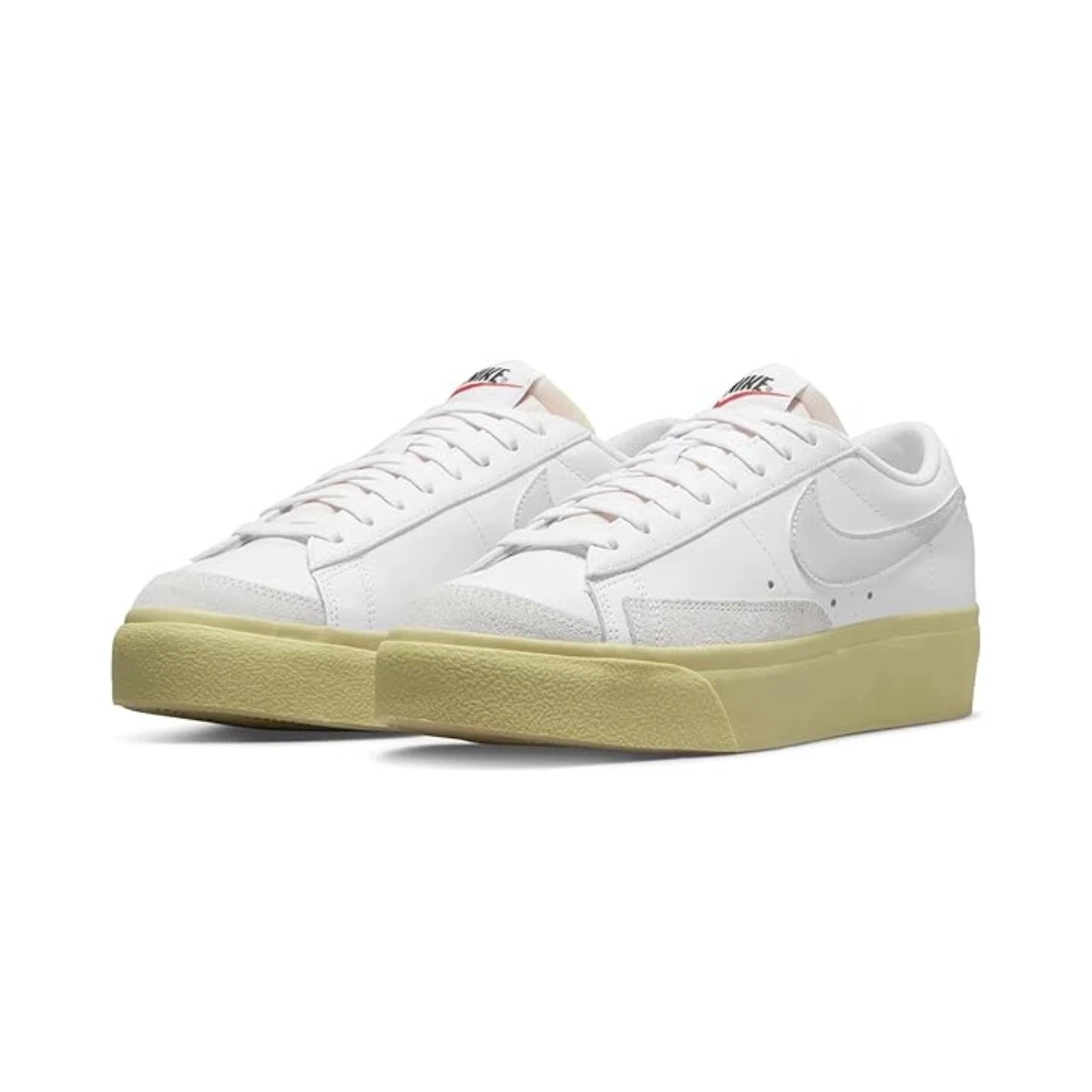 Sportovní pohodlné boty Nike Blazer Low Platform DJ0292-109 vel. 42.5