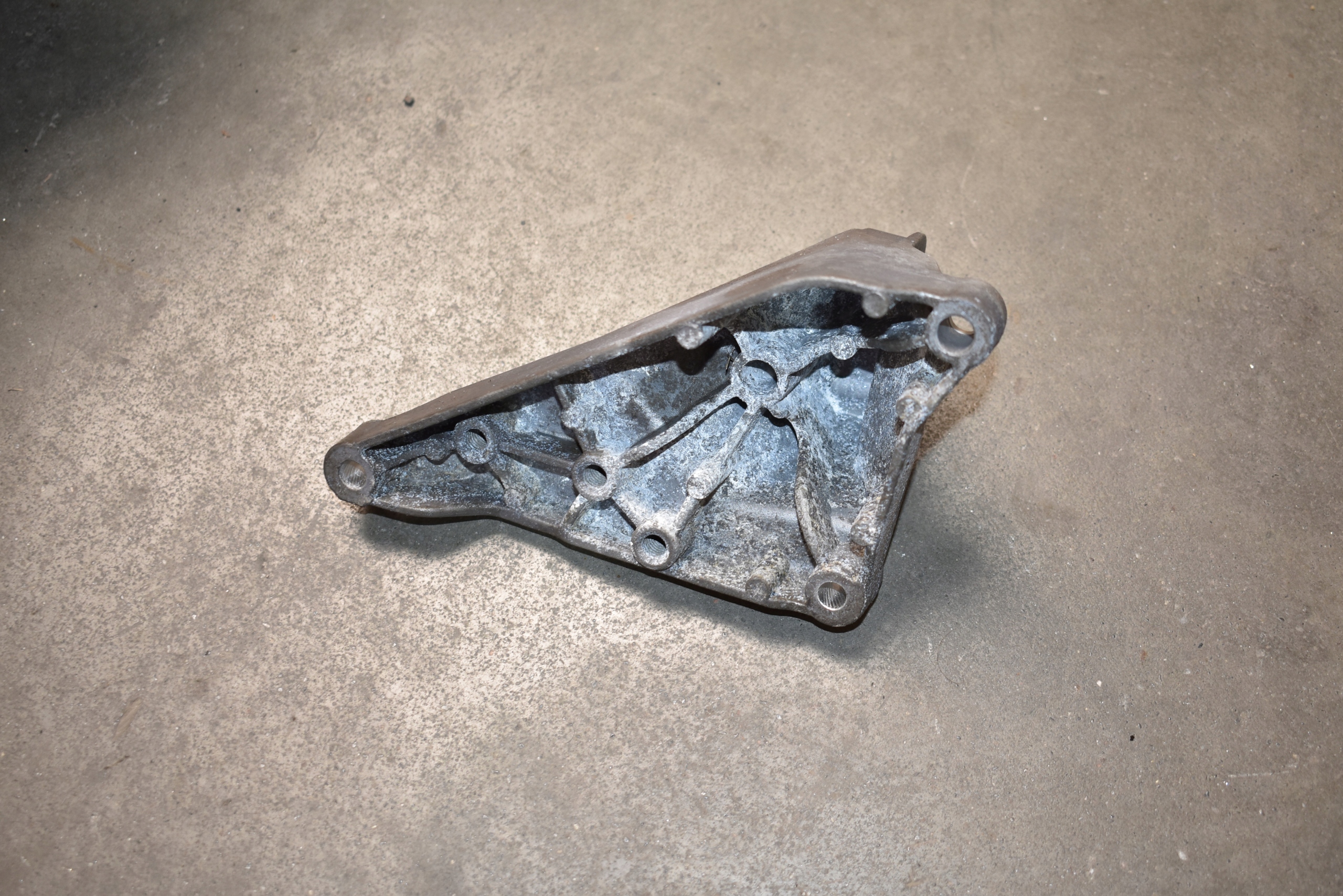 IDEALNA engine mount PORSCHE 718 982 1