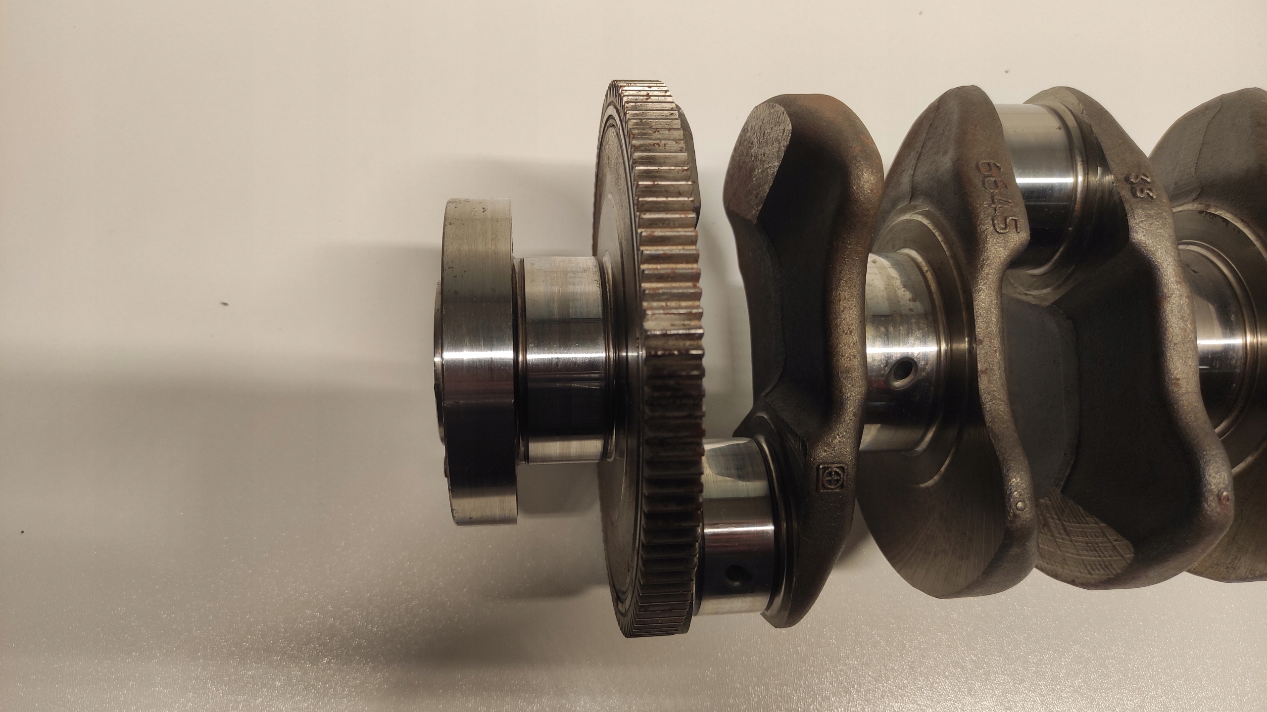 WAŁ KORBOWY ALFA ROMEO STELVIO GIULIA 2.2 M-JET Producent części Alfa Romeo OE