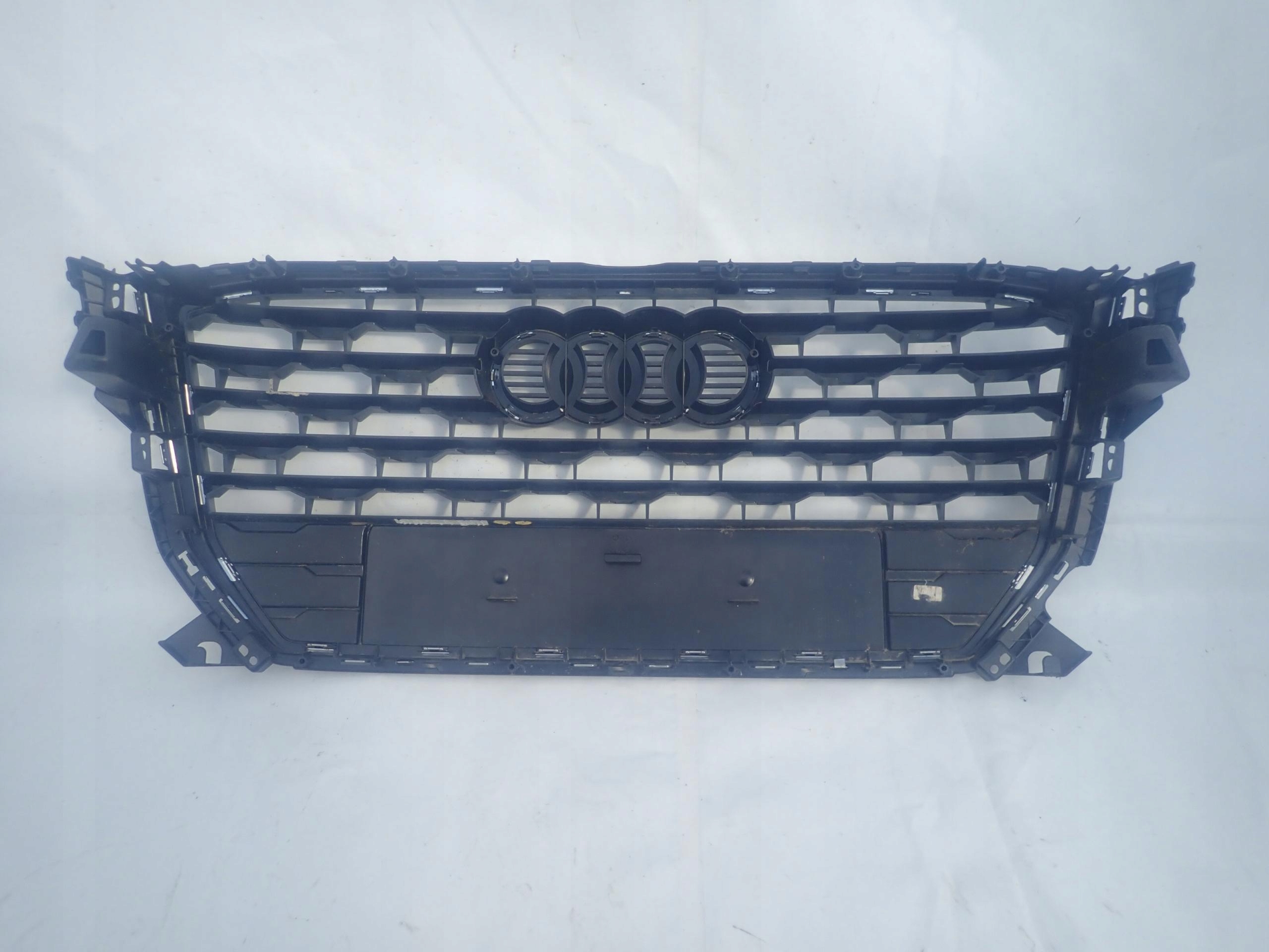 AUDI Q2 81A 16-> grill grille radiator