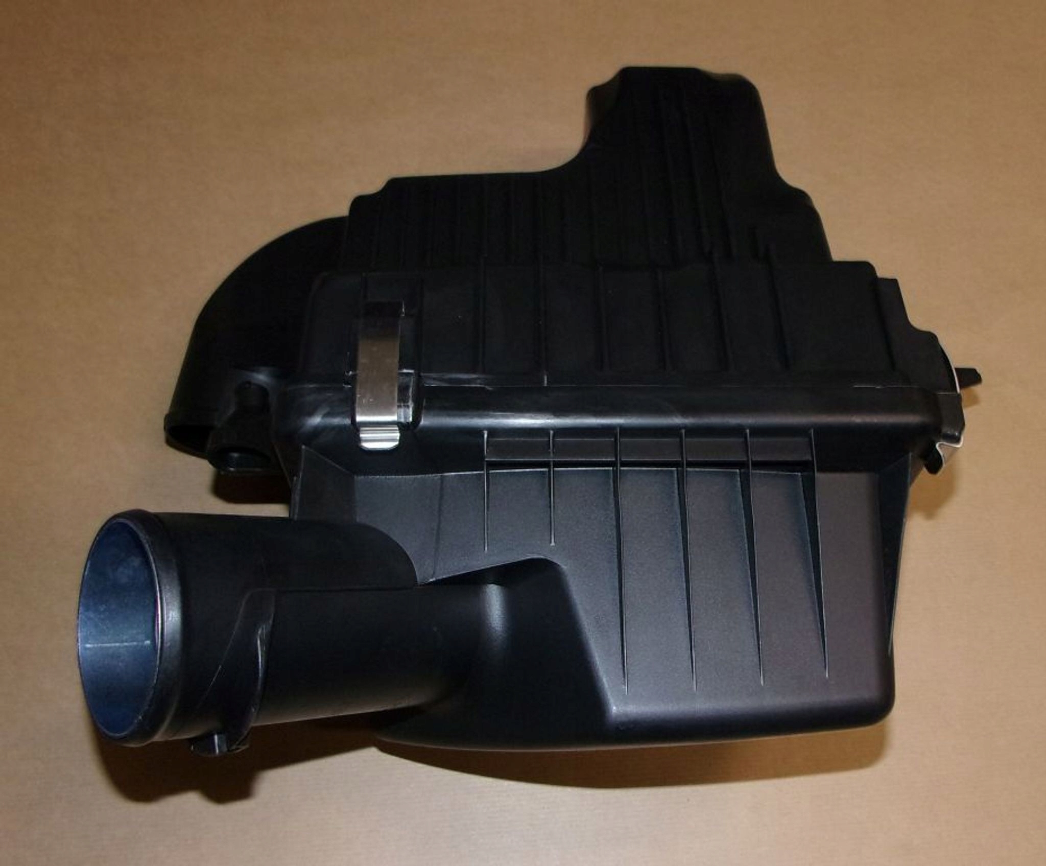 OBUDOWA FILTRA POW.R CAPTUR II 1.3TCE Producent części Renault OE