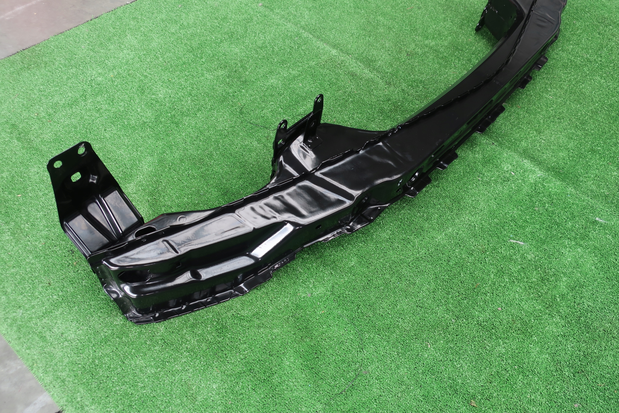 bumper support BMW X5 E53 2002R IDEALNY STAN j. new
