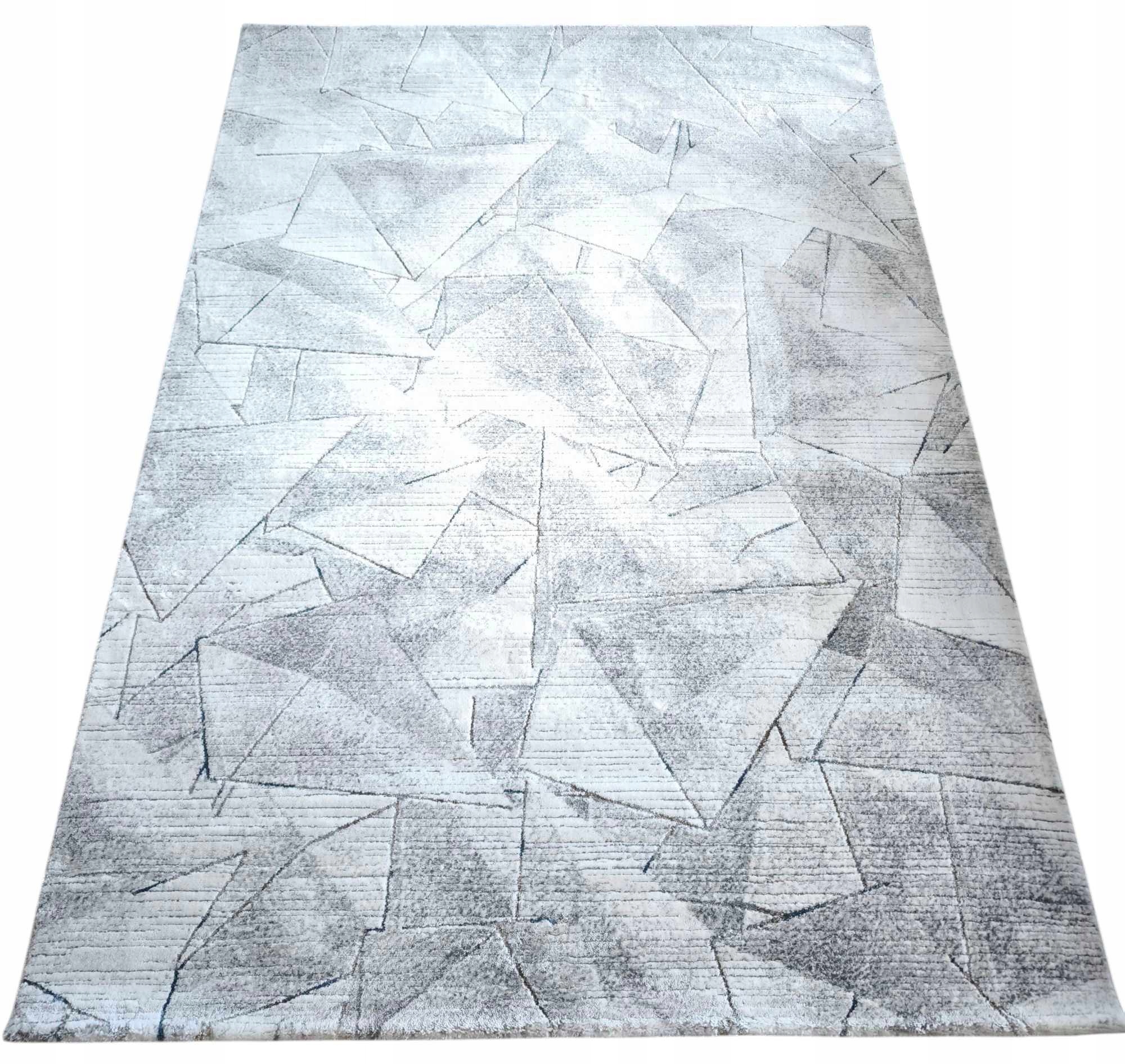 Koberec do obývacího pokoje 160 x 230 cm, loftový vzor s plyšovými štětinami, kvalita