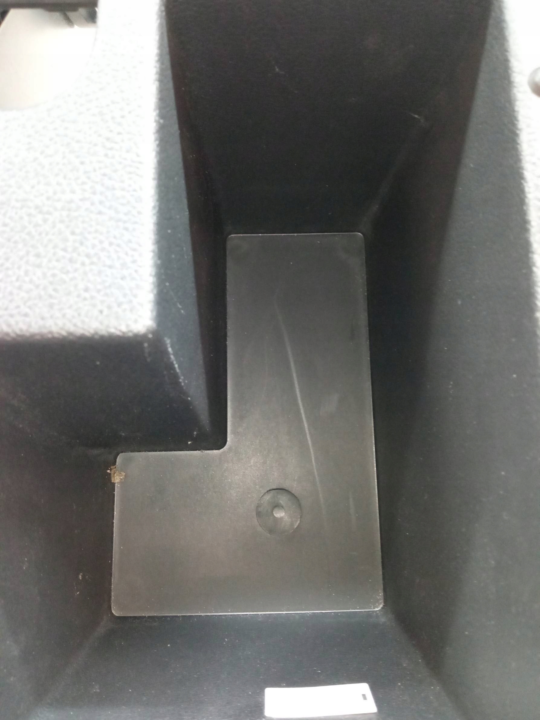 TUNEL central armrest 3T0863241E Skoda Superb II (2008-2015)
