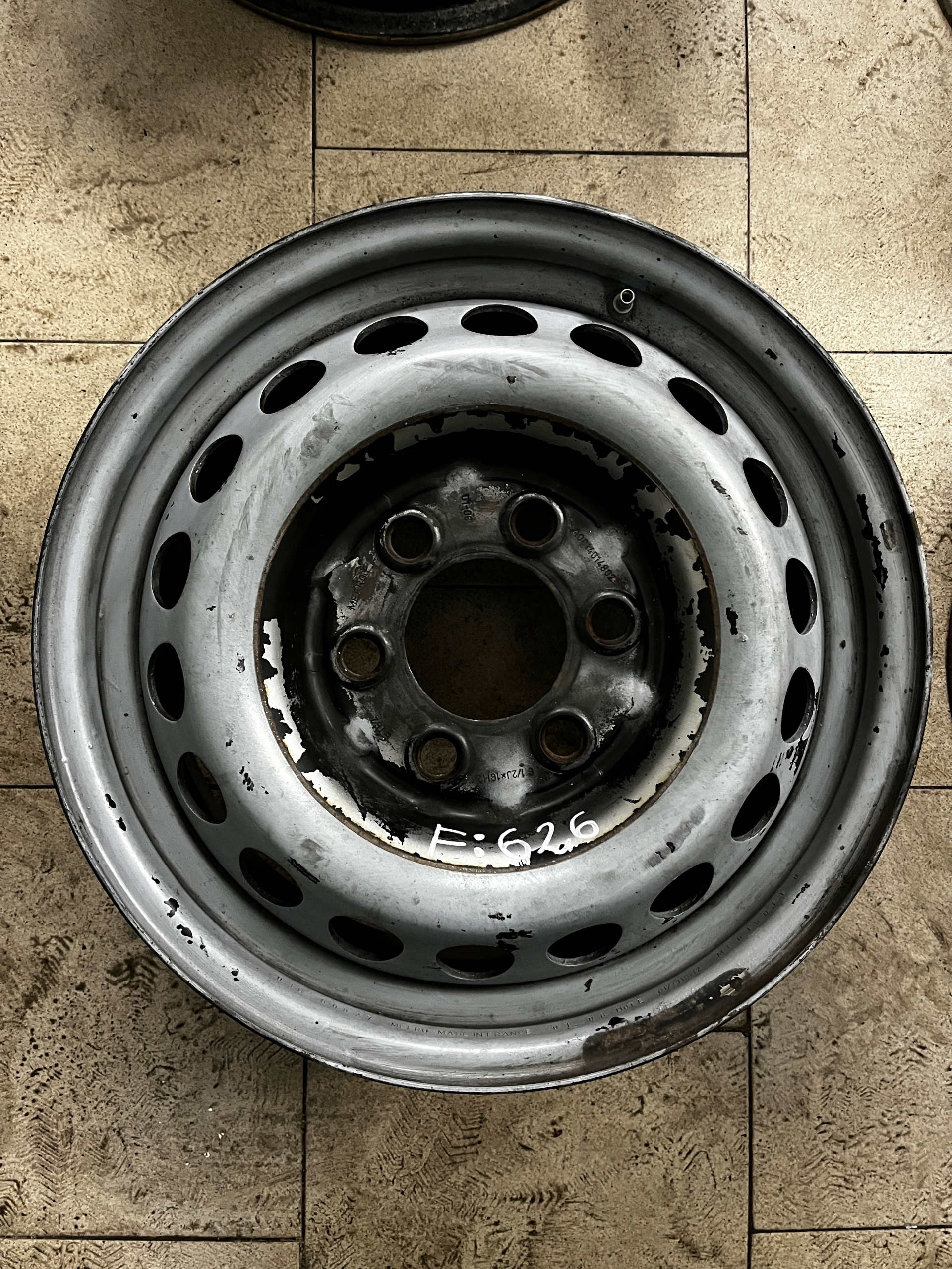 FELGA STALOWA MERCEDES BENZ SPRINTER CRAFTER 6,5X16 6X130 ET 62 Kod producenta A0014014802