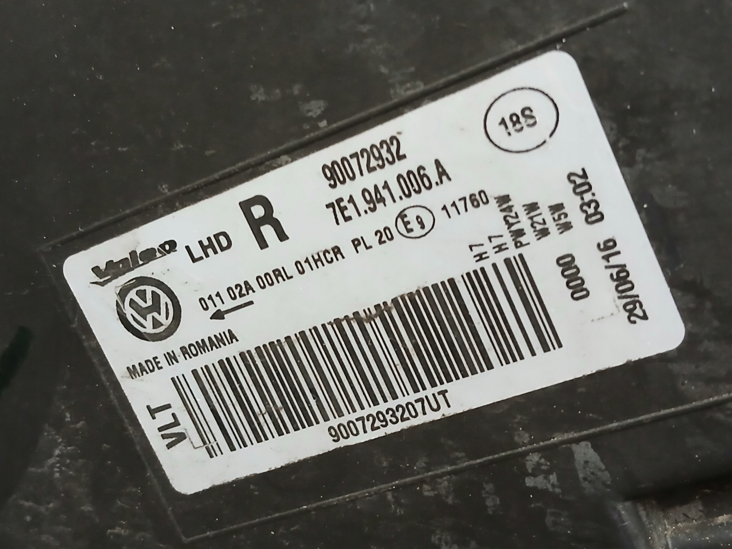 light front right VW T6 7E1941006A