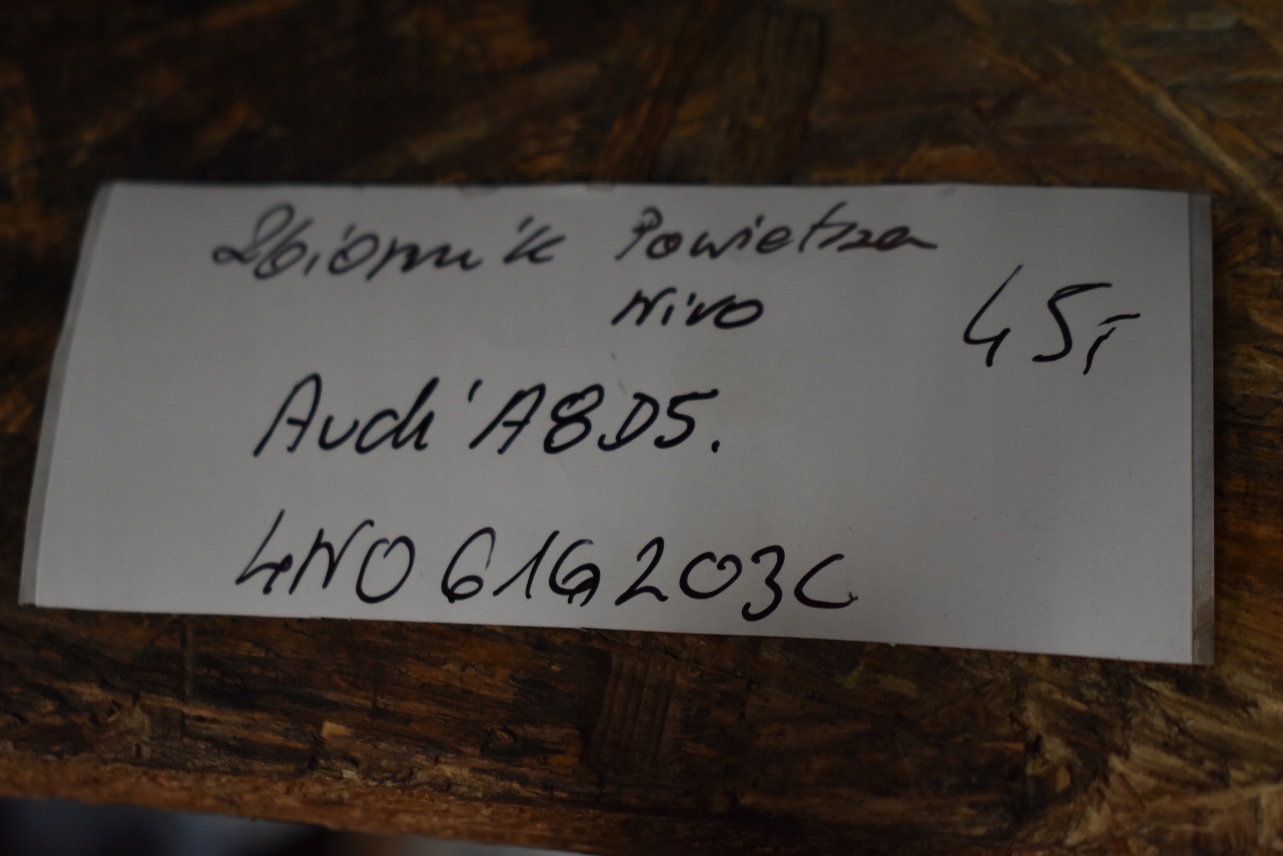 IDEALNY BEHÄLTER LUFT NIVO AUDI A8 D5 1