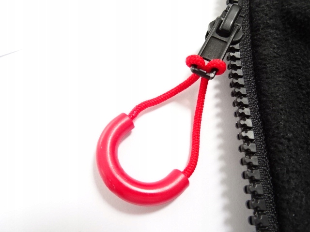 Uchwyt do suwaka ZIPPER RING PULLER RED 101 Inc