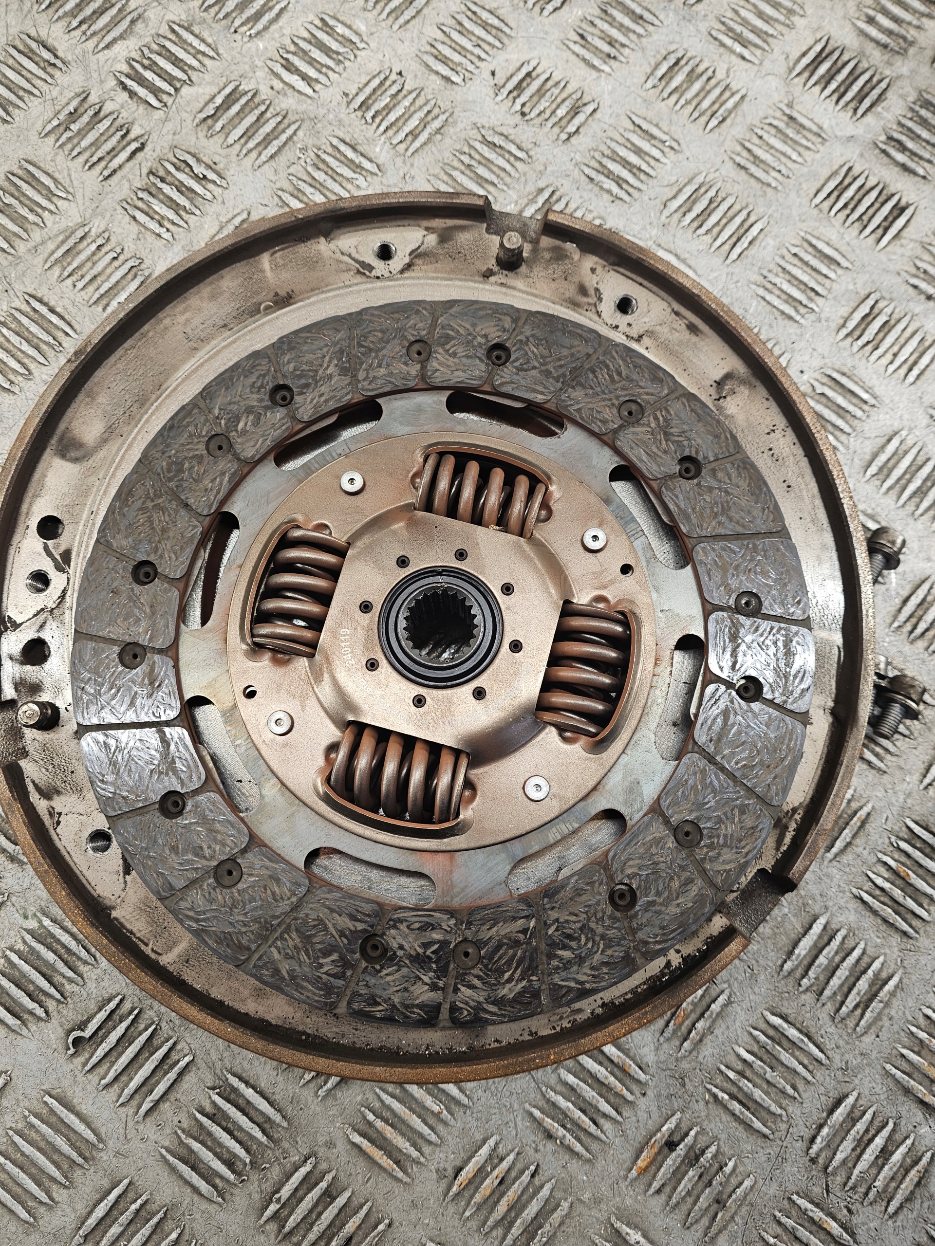 RENAULT MASTER II LIFT 2.5 DCI clutch KOMPLET 3082654619