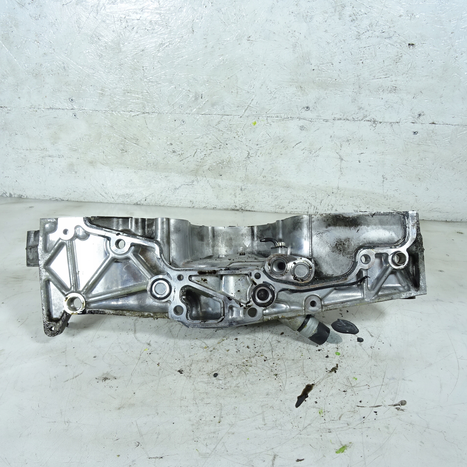 SUBARU LEGACY V 2.0D Poignée Support plaque Pompe d’injection EE20Z