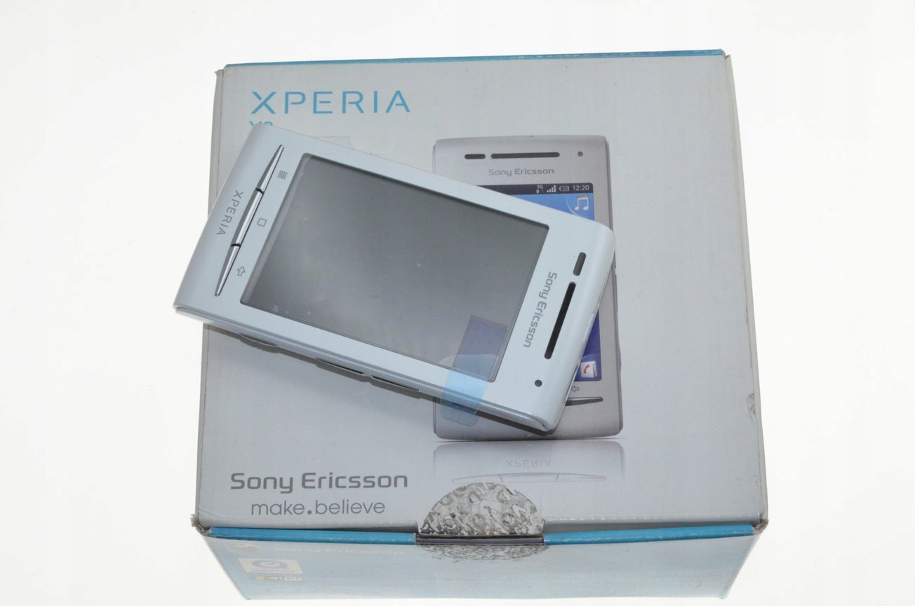 новый Sony Ericsson Xperia X8 E15i 100% оригинал цвет белый