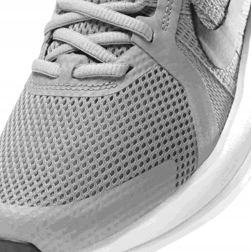 BUTY MĘSKIE SPORTOWE NIKE RUN SWIFT 2 Wzór dominujący logo