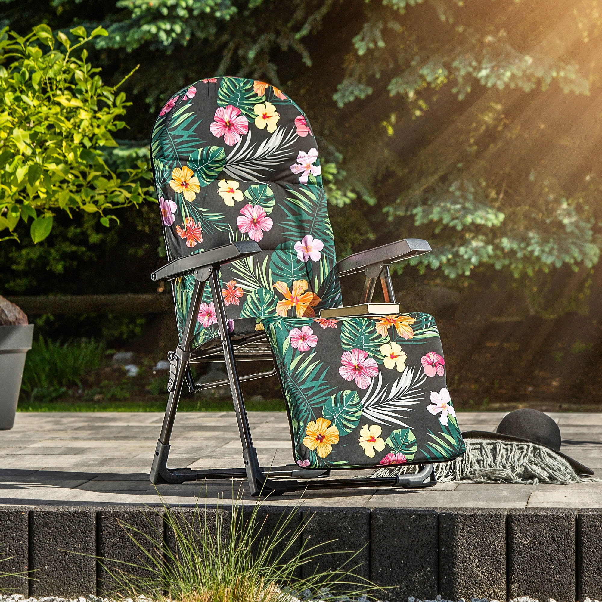 FOTEL LEŻAK OGRODOWY PLAŻOWY REGULOWANY Marka Kadax