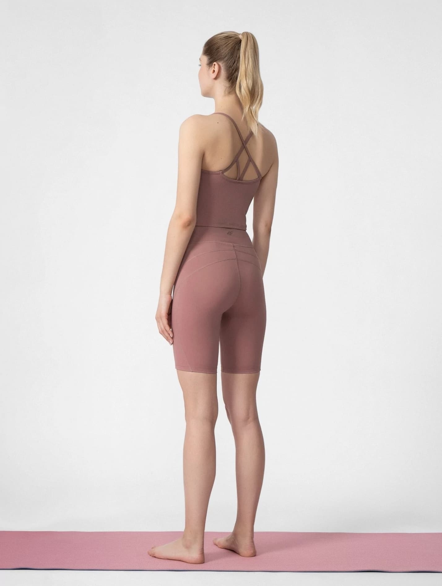 CROP TOP DO JOGI DAMSKI 4F TSD027 KORAL r. S Rozmiar S